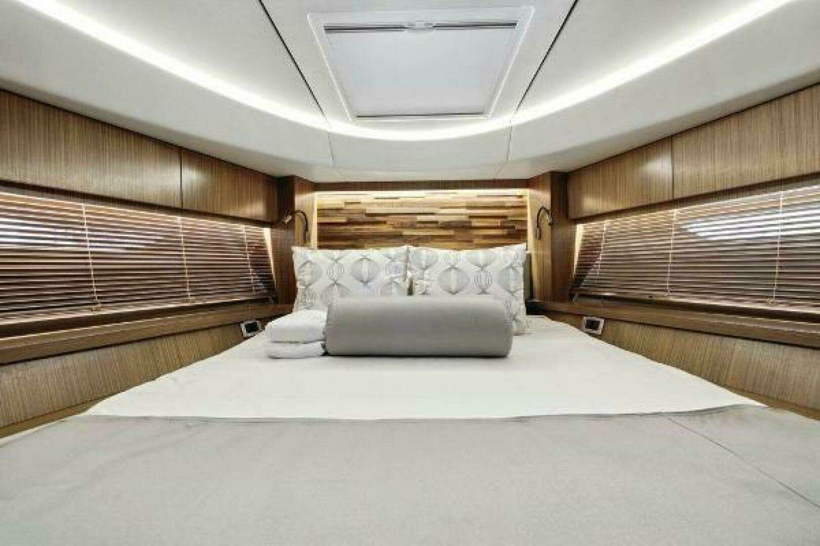 2018 Sea Ray L590 Fly - Image 23