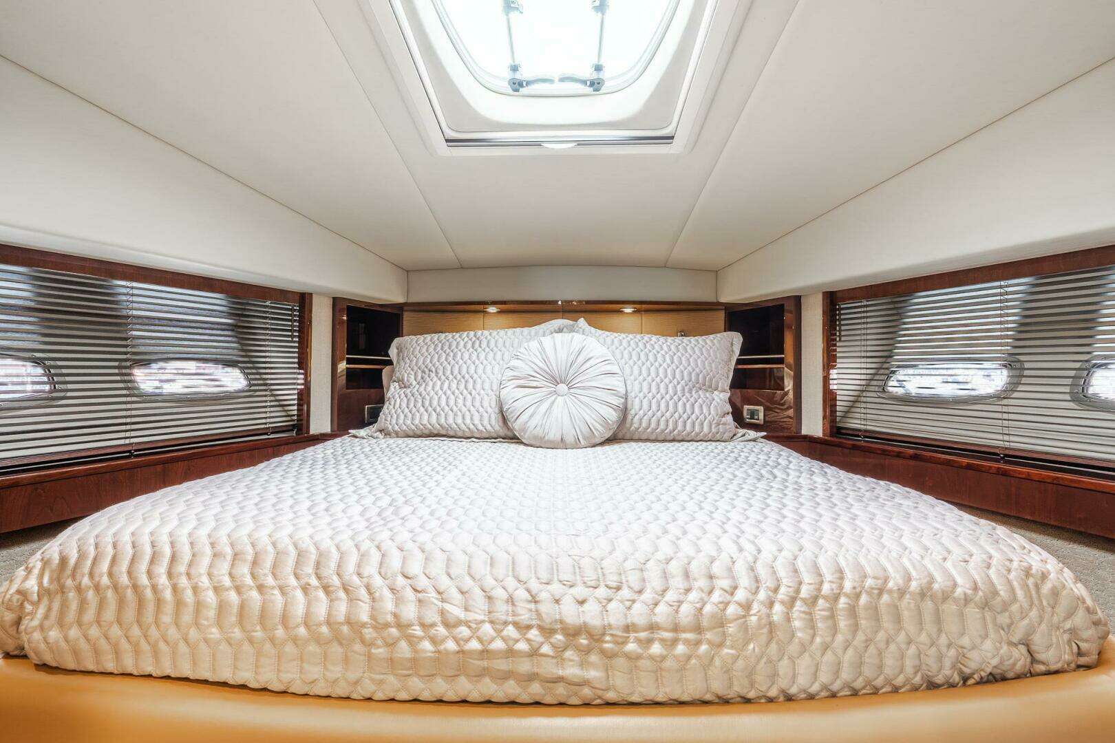 2008 Sea Ray 60 Sundancer - Image 62