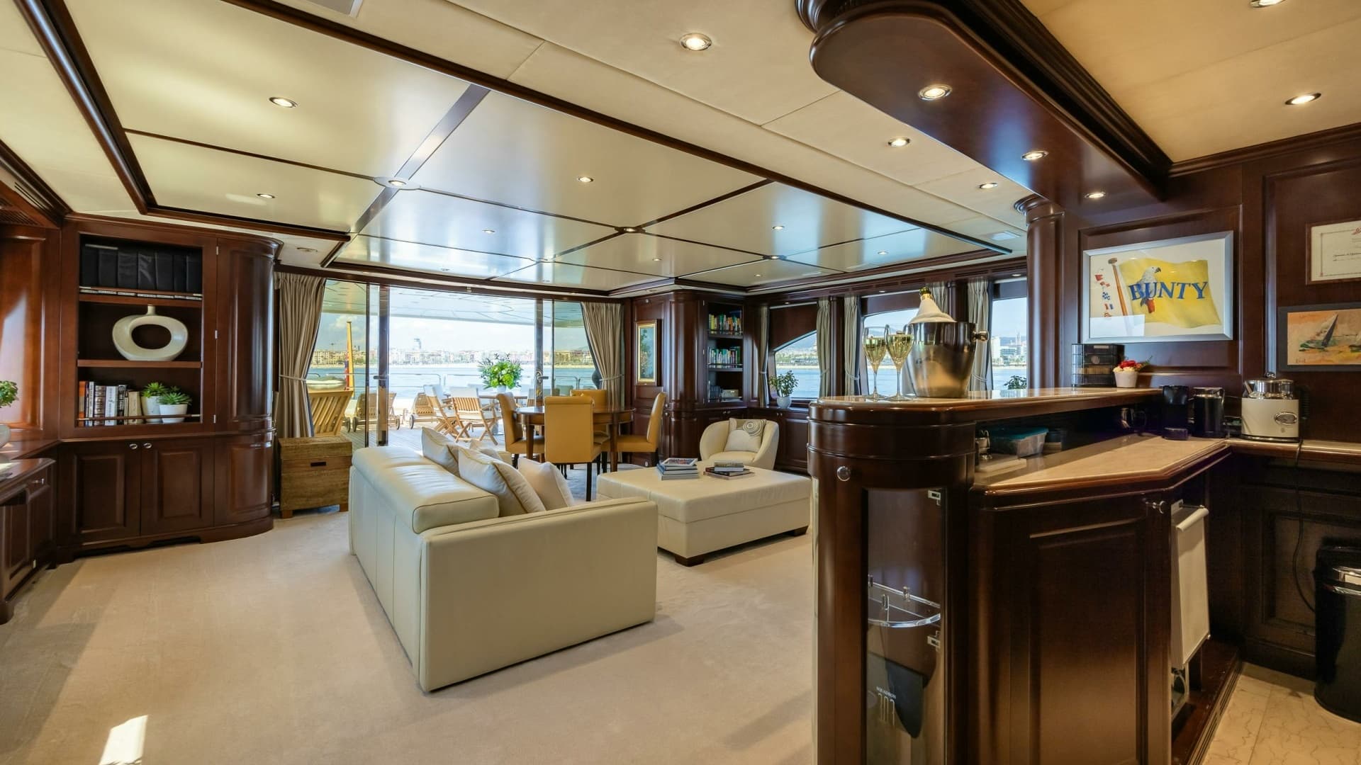 2009 Benetti Benetti Classic 120 - Image 37