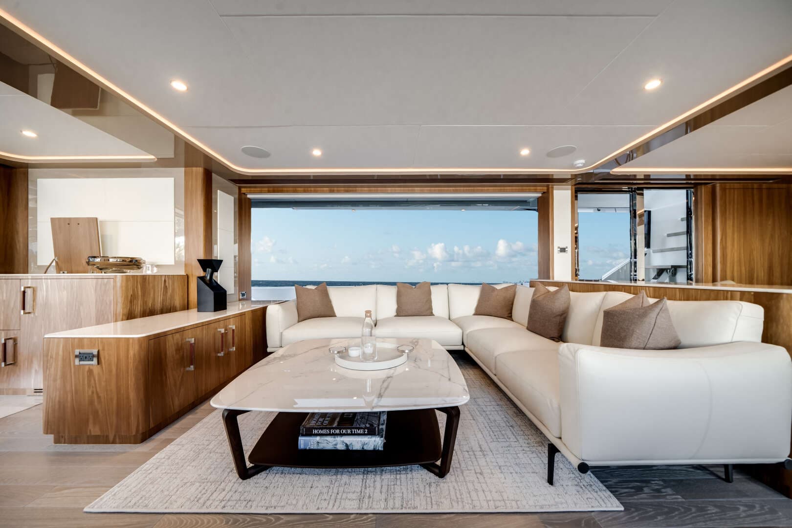 2026 Ocean Alexander 30R - Image 23
