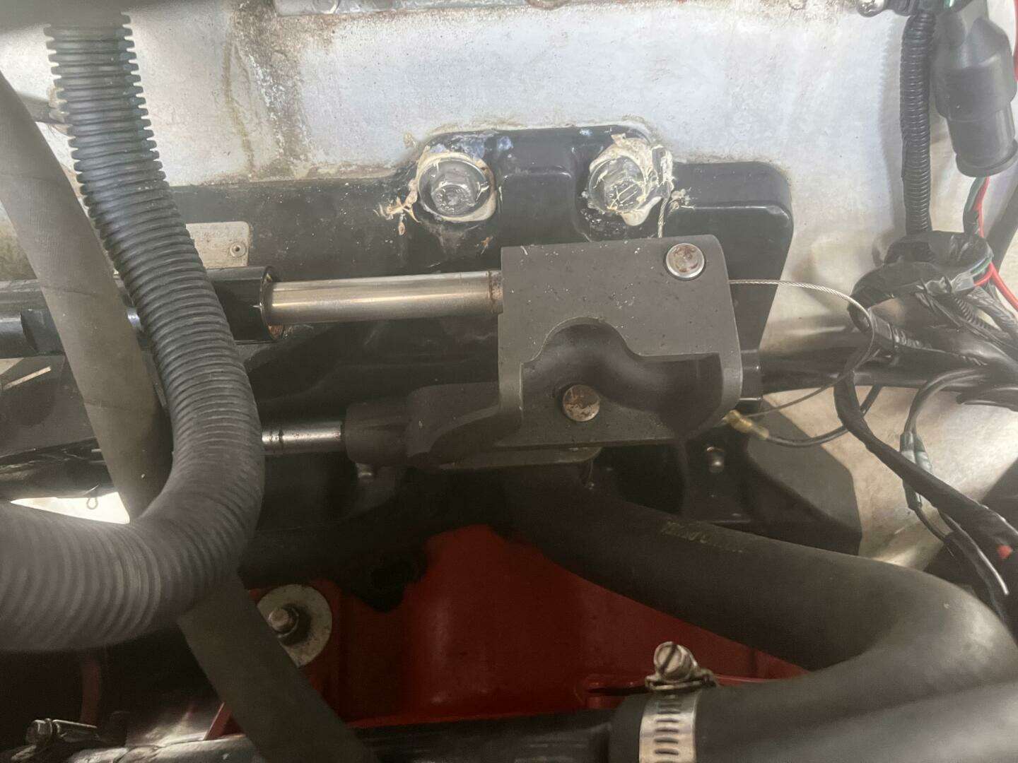 2003 Cobalt 263 - Image 33