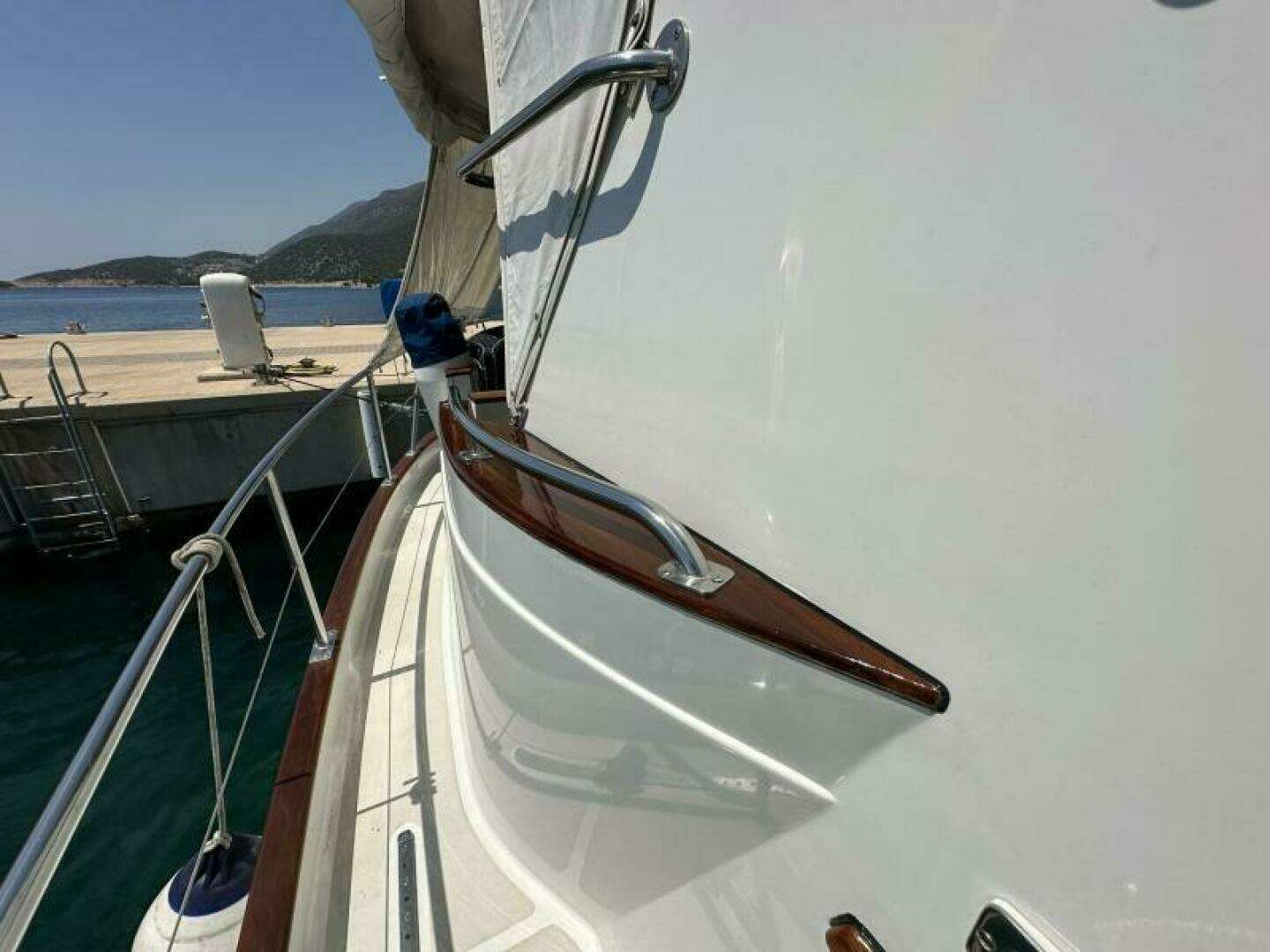 1990 Cheoy Lee Motorsailor - Image 40