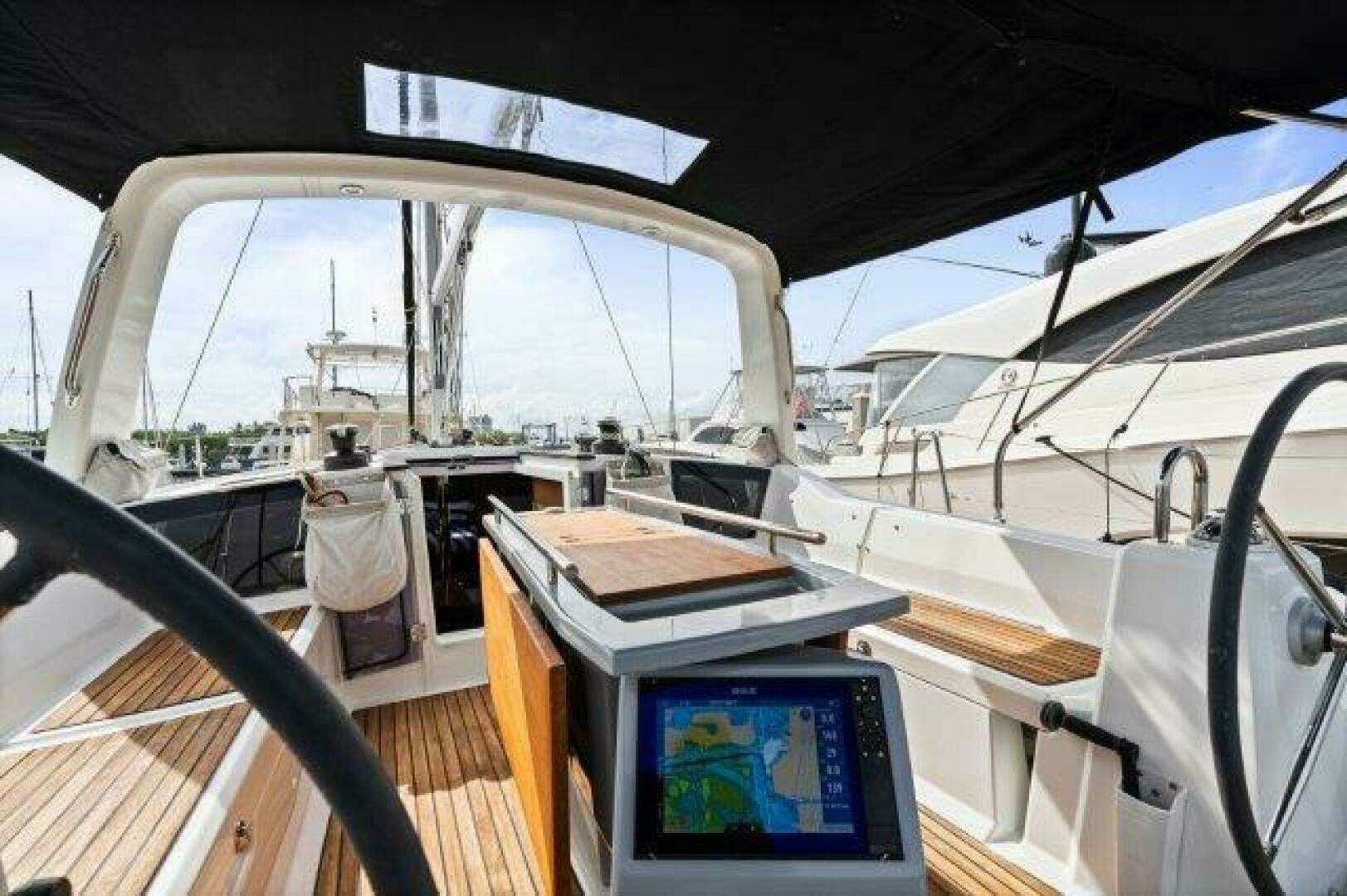2018 Beneteau 41.1 - Image 13