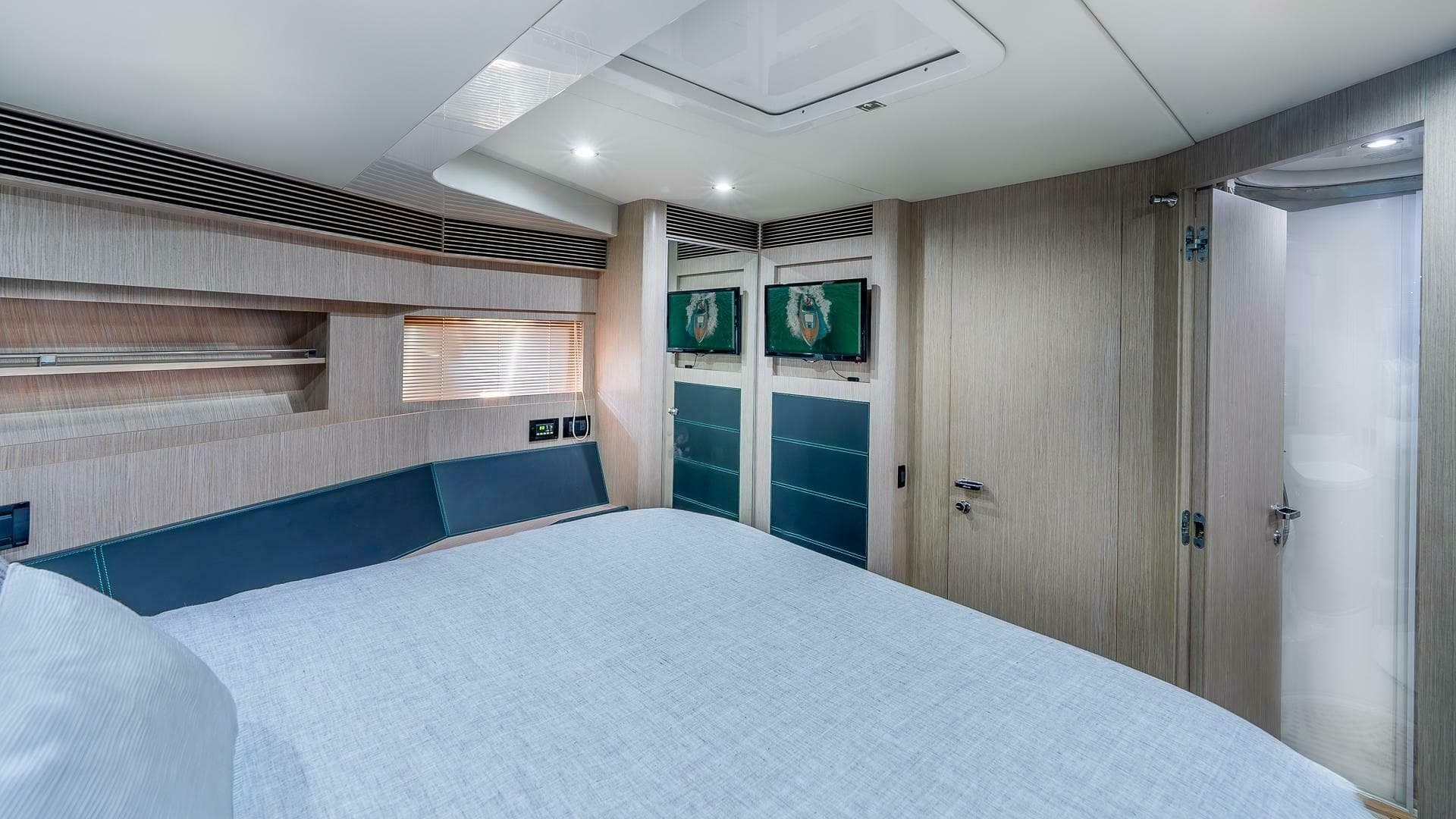 2014 Riva 63 Virtus - Image 24