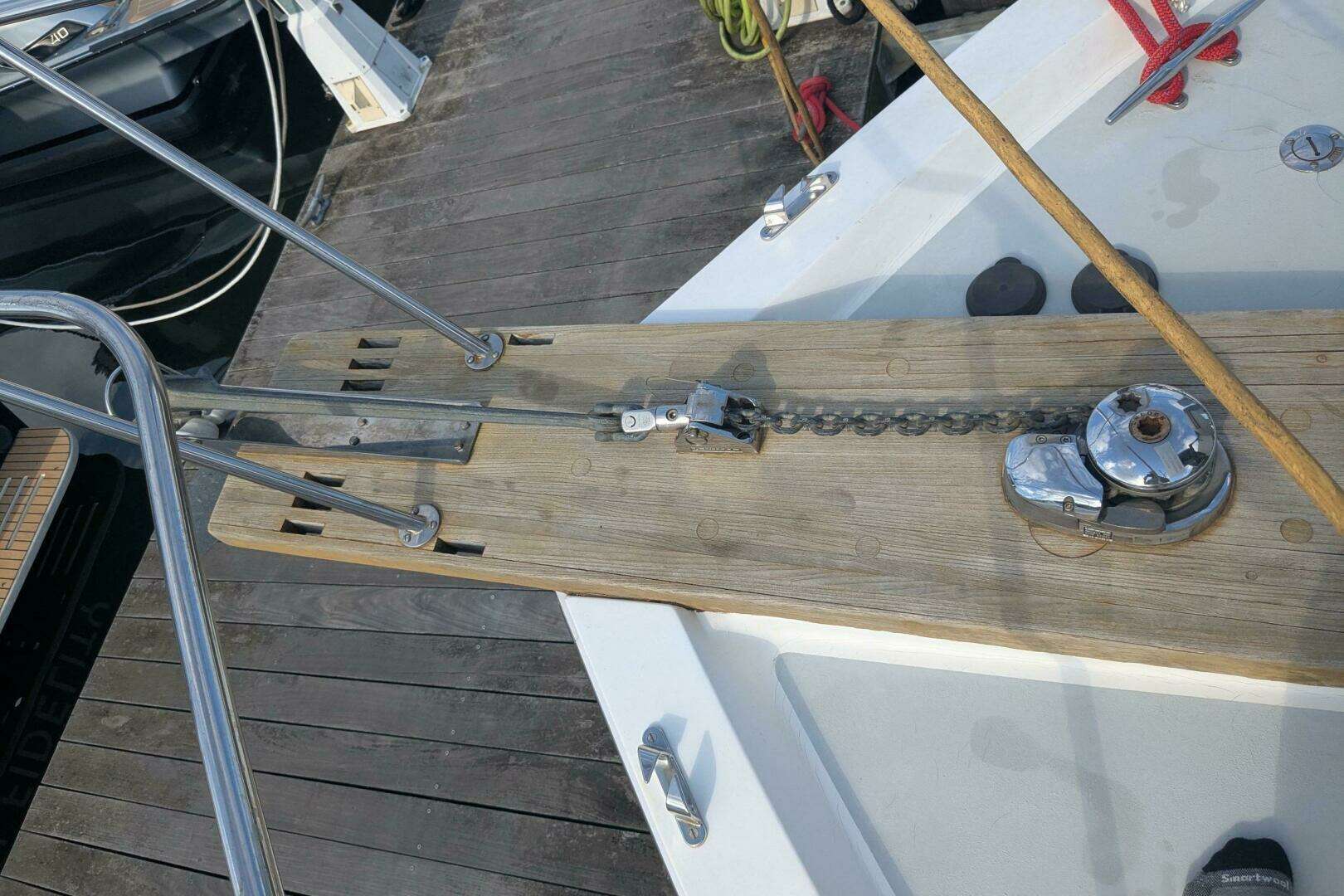 1988 Cape Dory 36 Flybridge Sedan Fast Trawler - Image 7