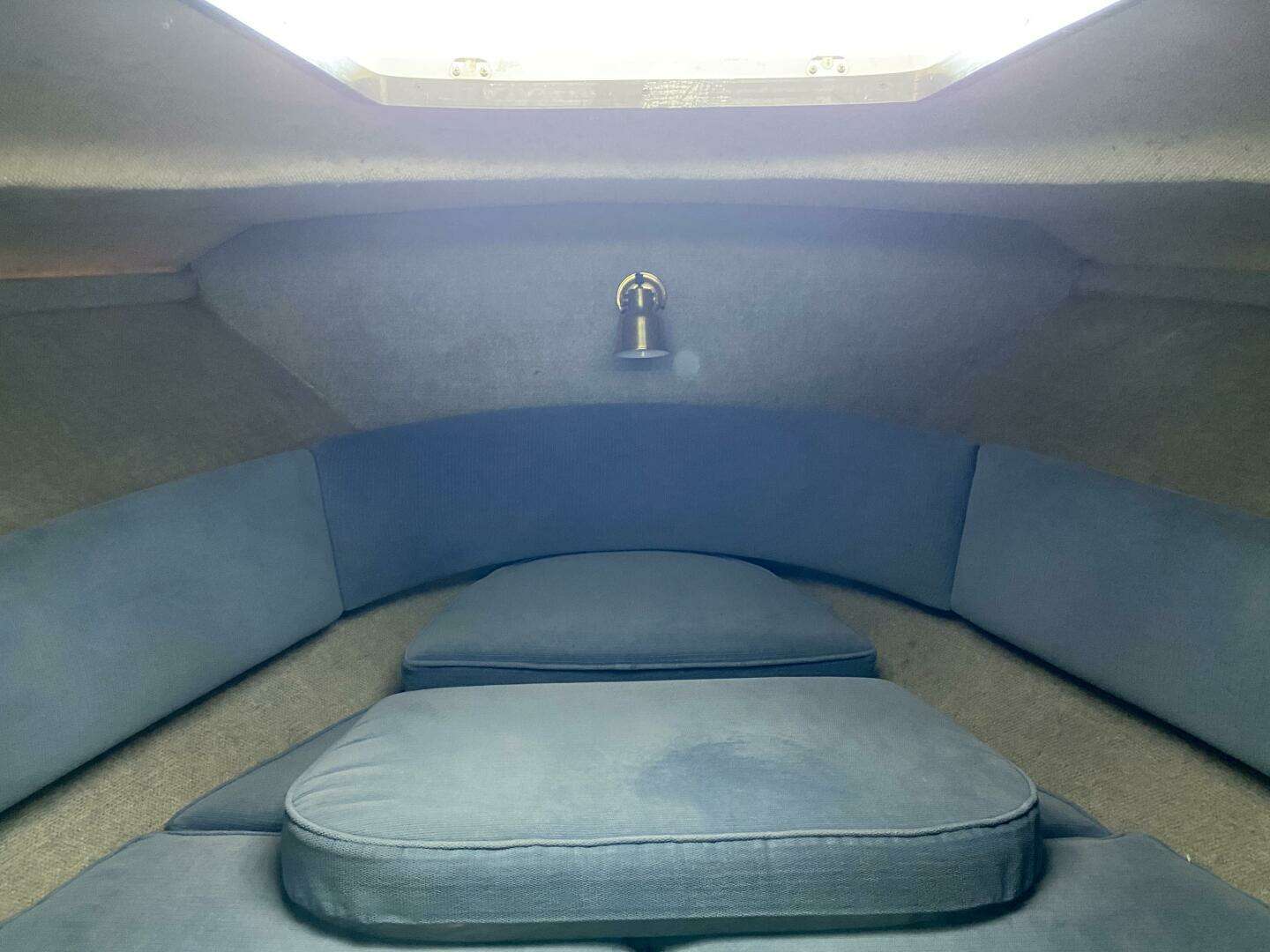 1985 Tiara Sport 2600 Continental - Image 32