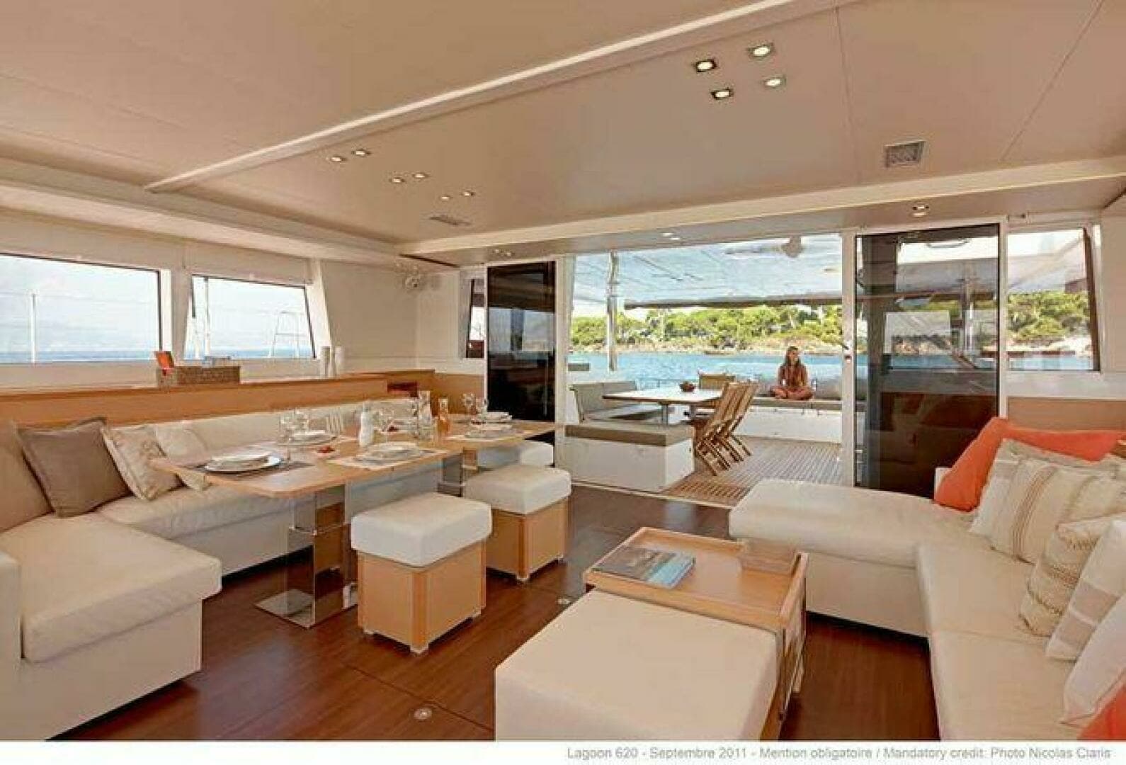 2015 Lagoon 620 - Image 5