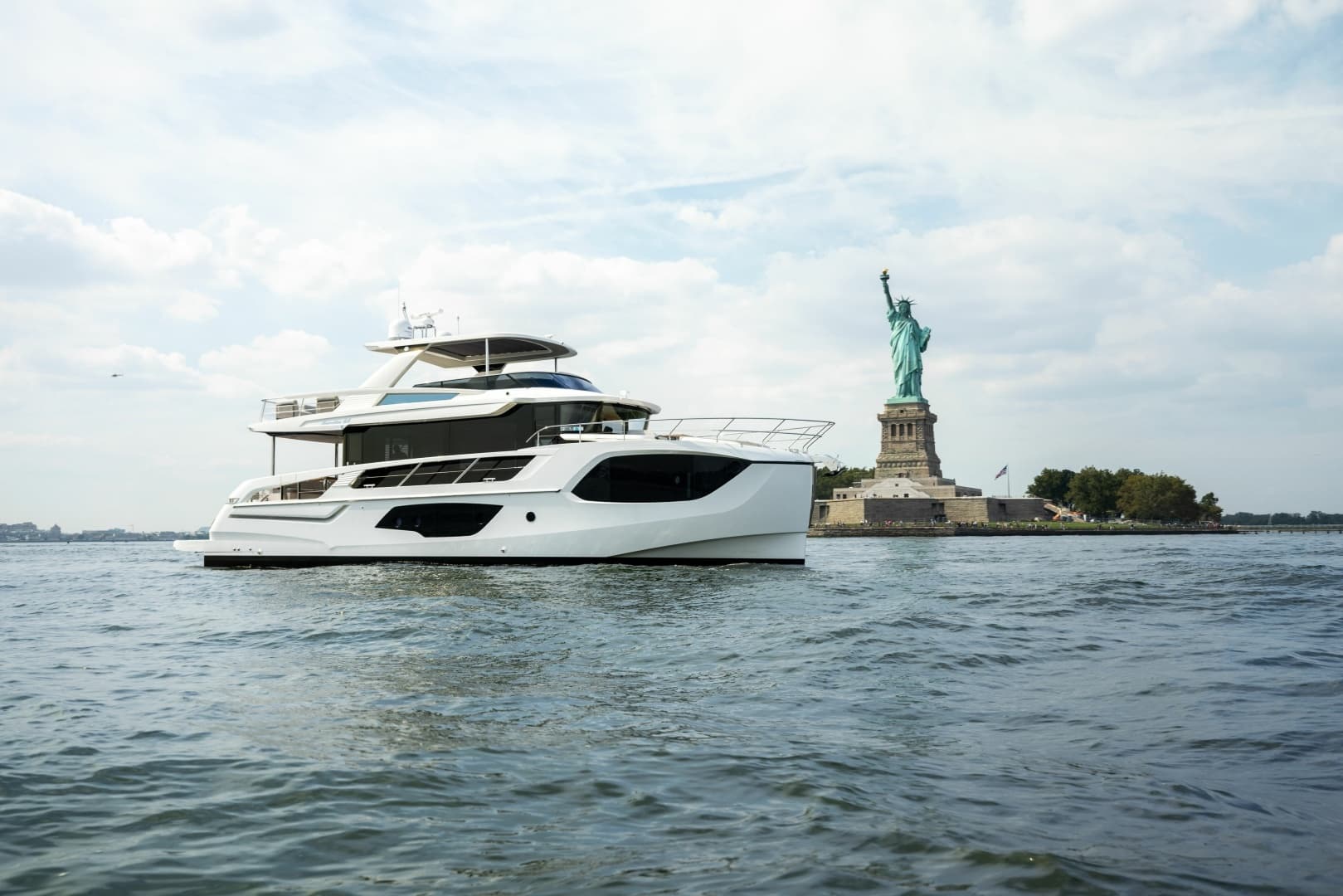 2024 Absolute Navetta 64 - Image 3