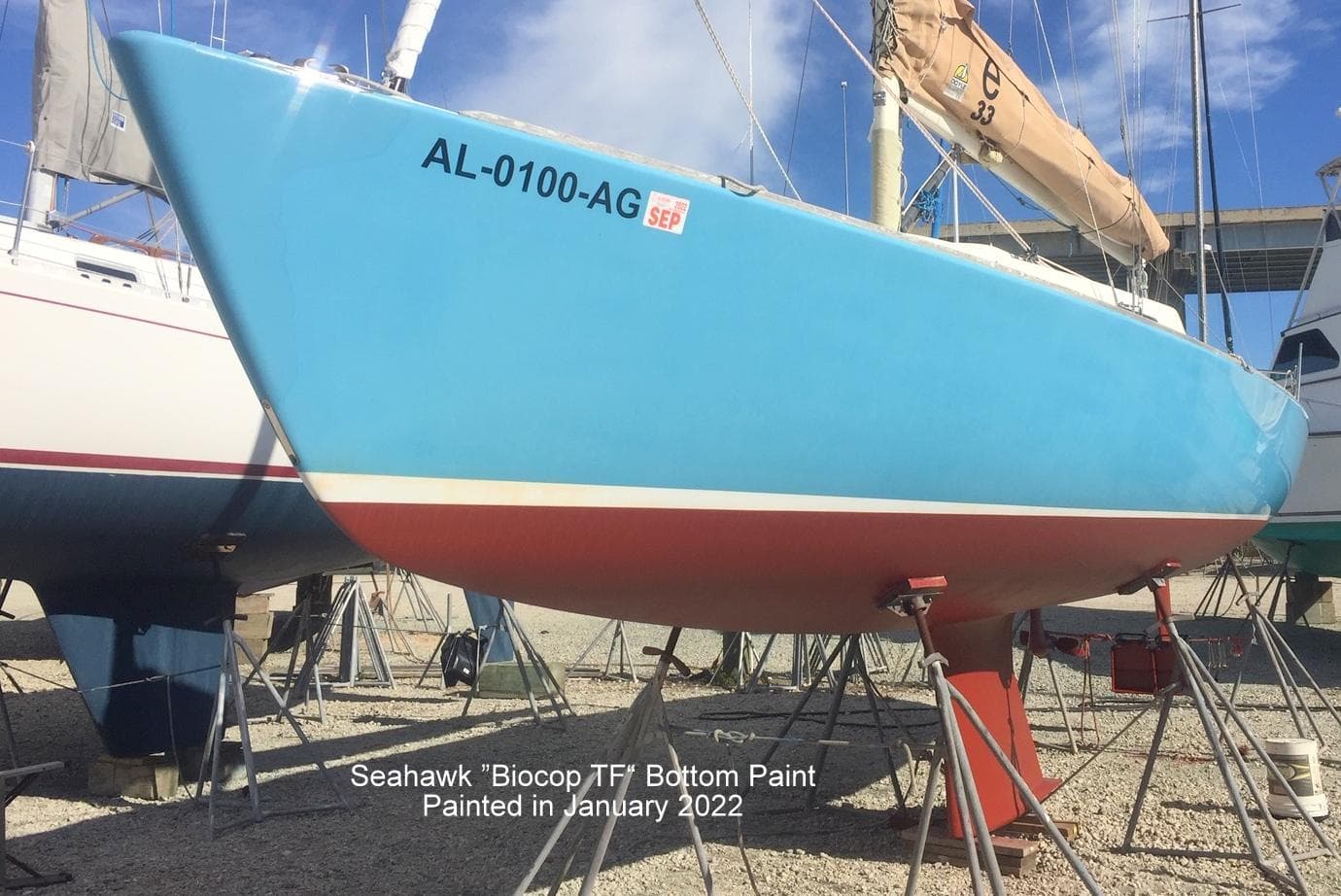 2008 e33 sailing yacht with fresh bottom paint, January 2022.