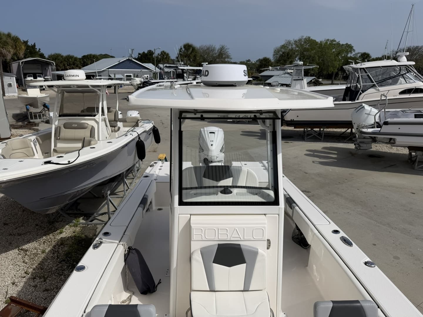 2023 Robalo — - Image 60