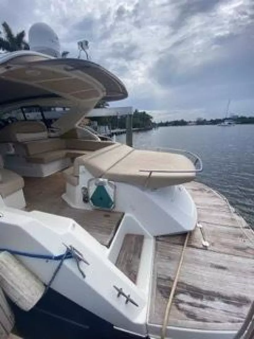 2013 Cranchi M44 HT - Image 20