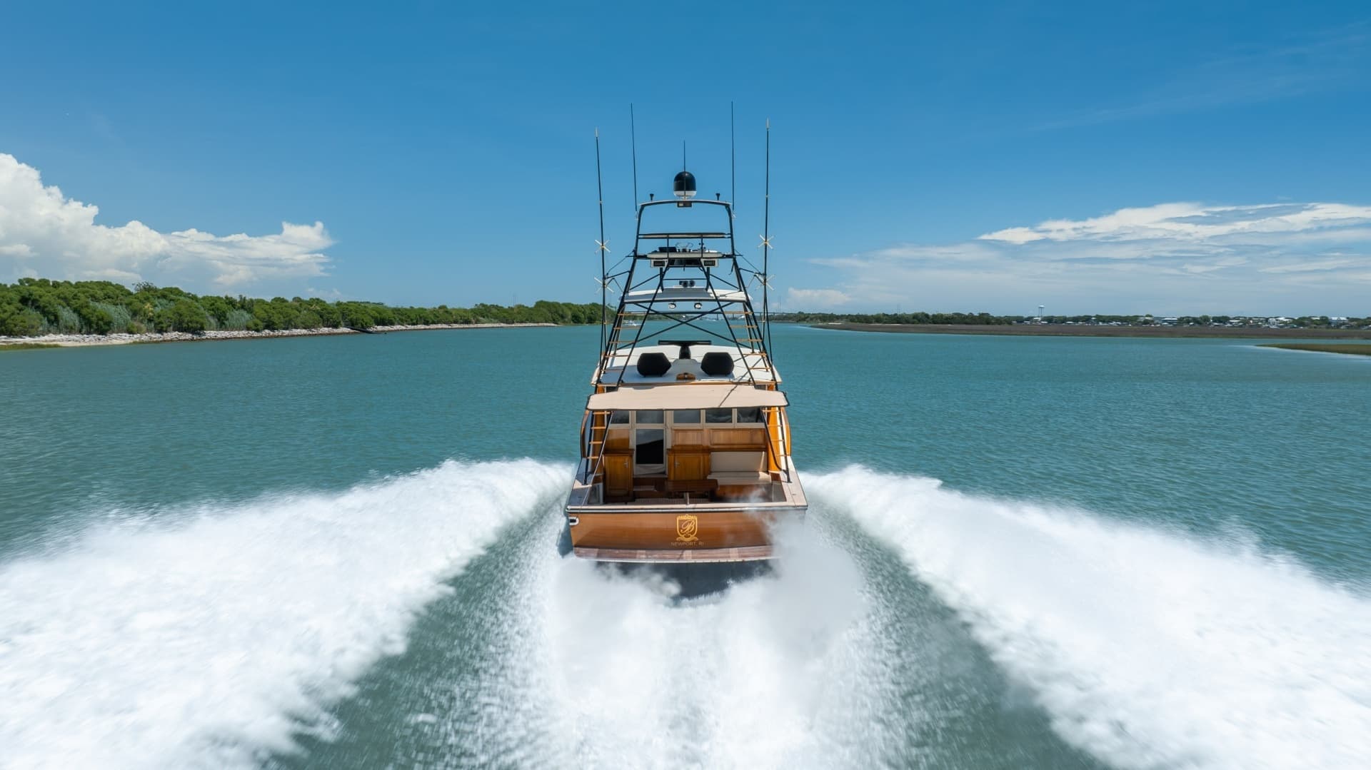 2003 Donzi R58 Express - Image 23