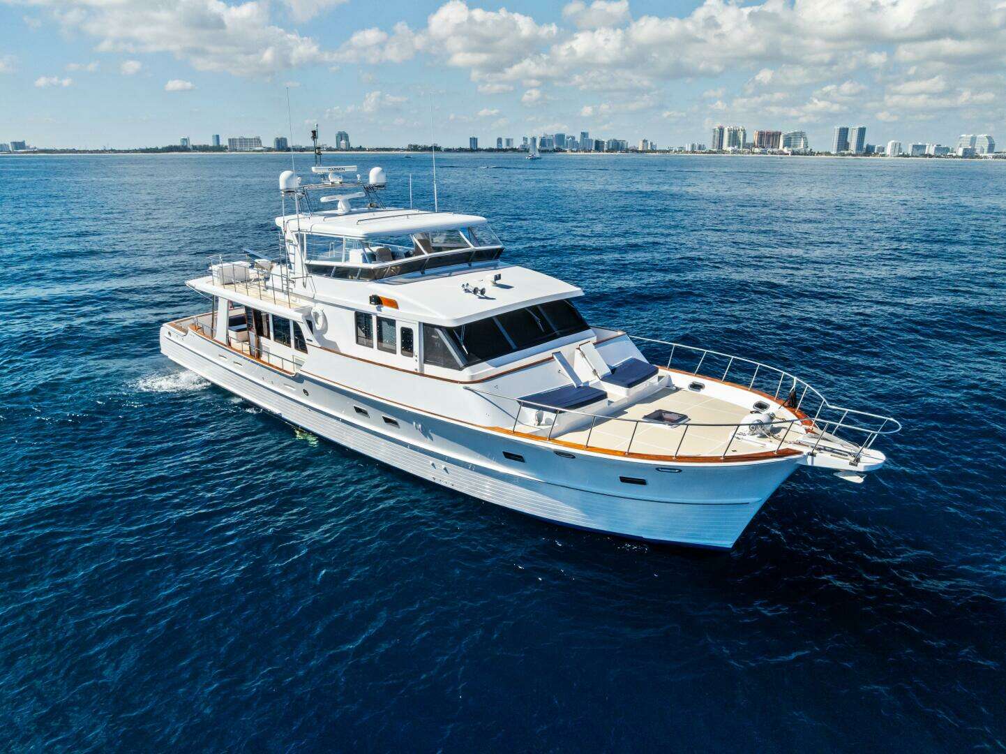 2005 Grand Banks 72 Aleutian RP - Image 13