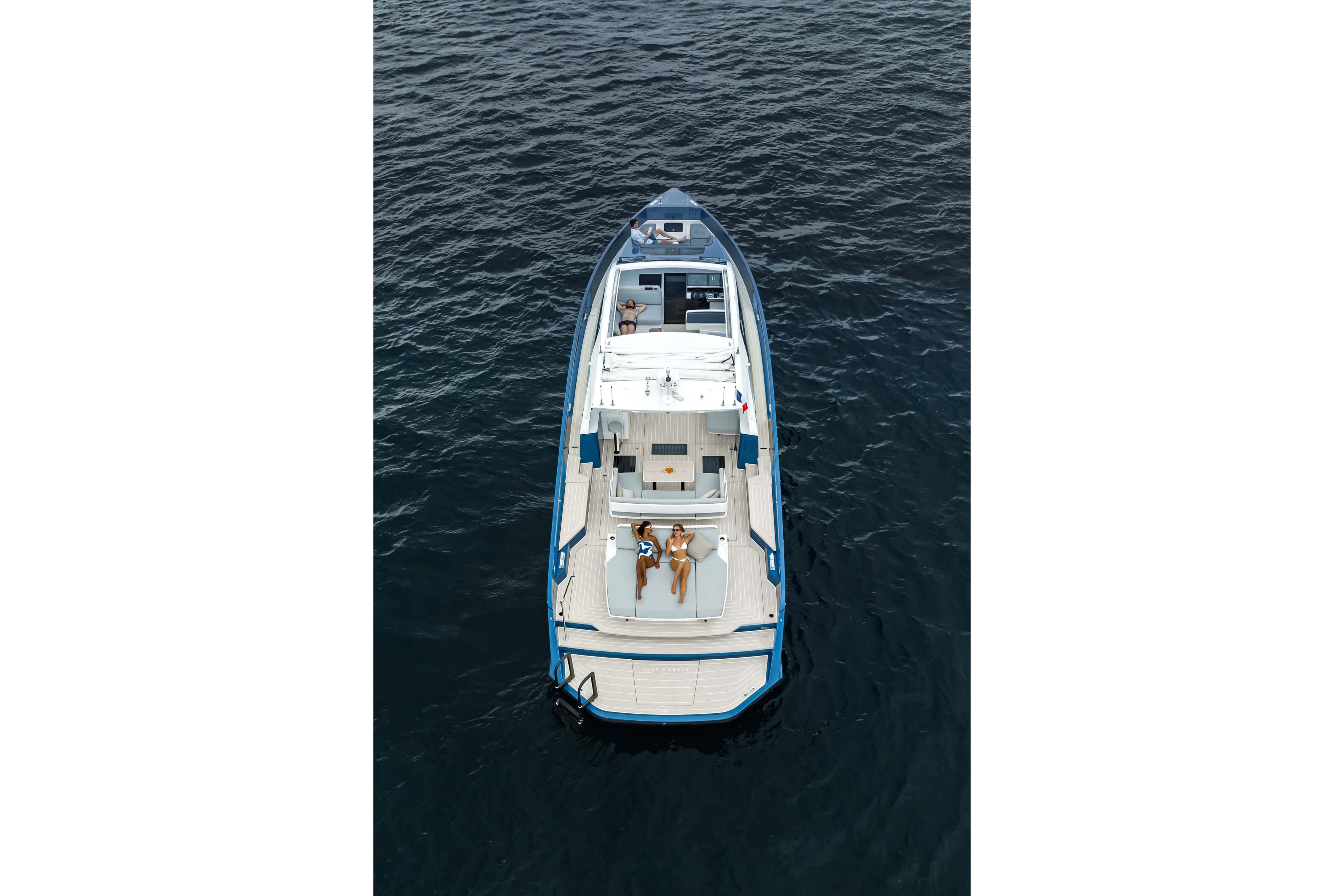 Aerial view of 2023 Sialia Yachts 57 Weekender on open water.