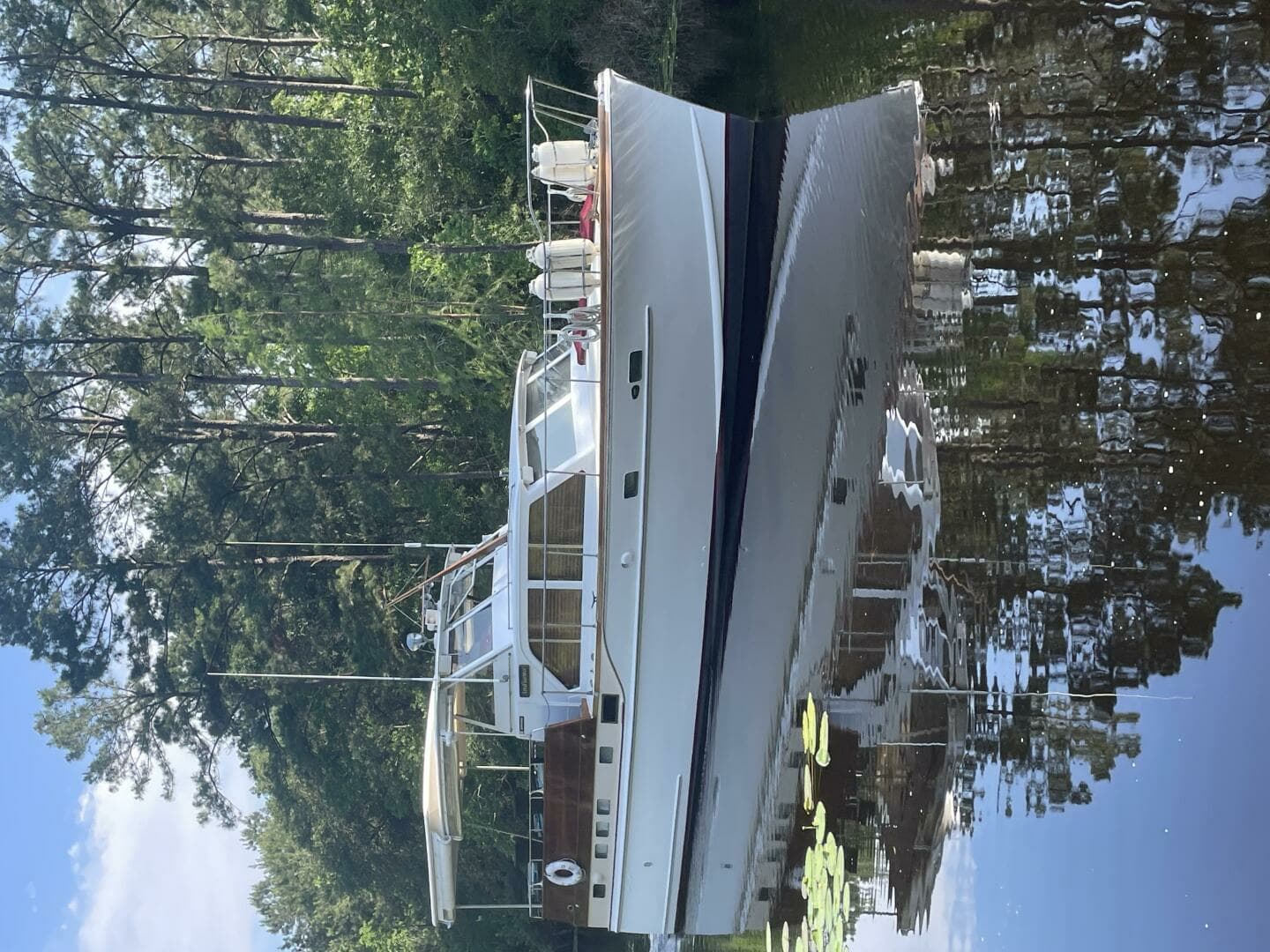 1962 Matthews 42 Double Cabin - Image 8
