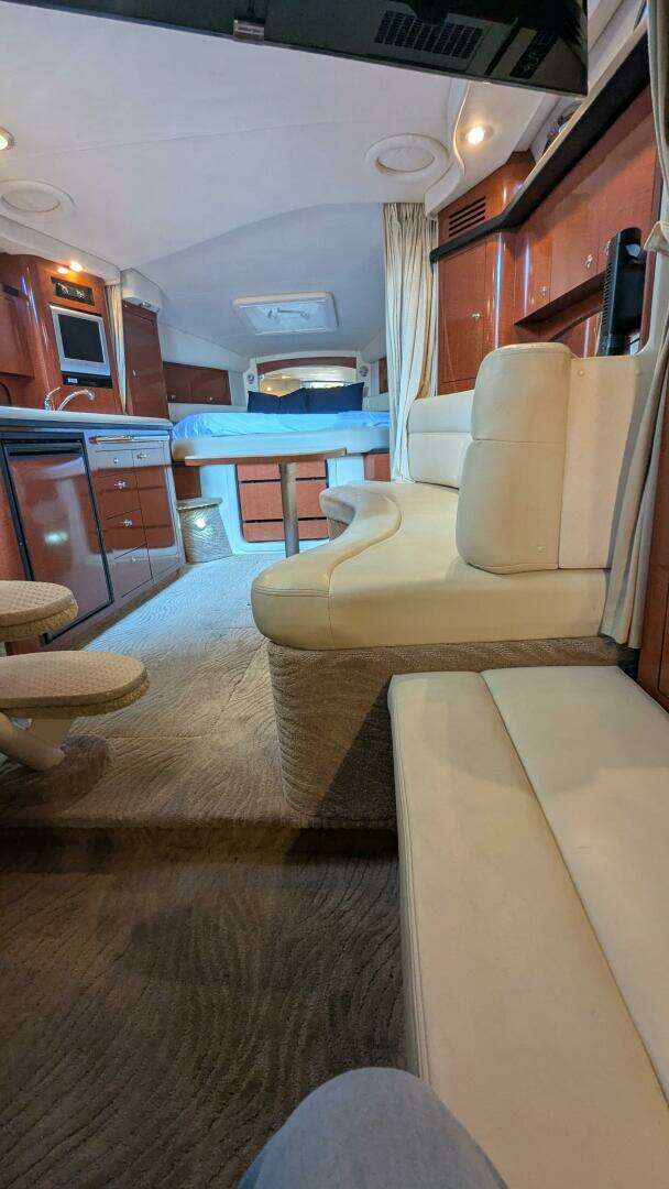 2004 Sea Ray 340 Sundancer - Image 26
