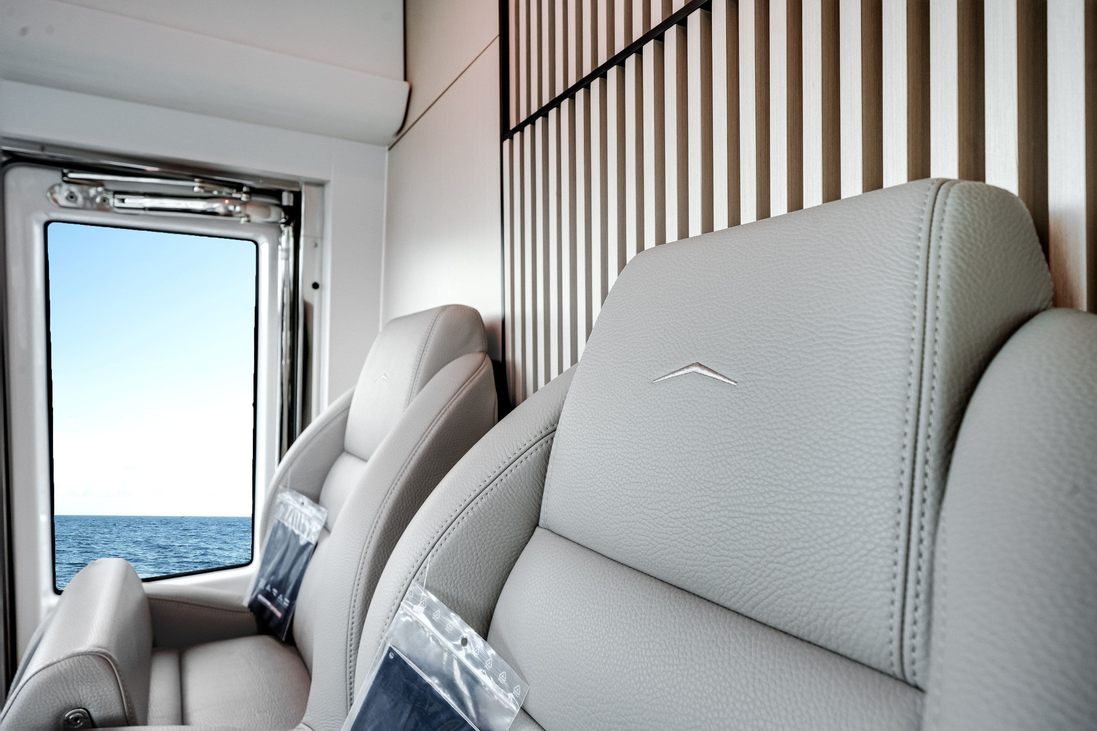 2026 Azimut Fly 68 - 27