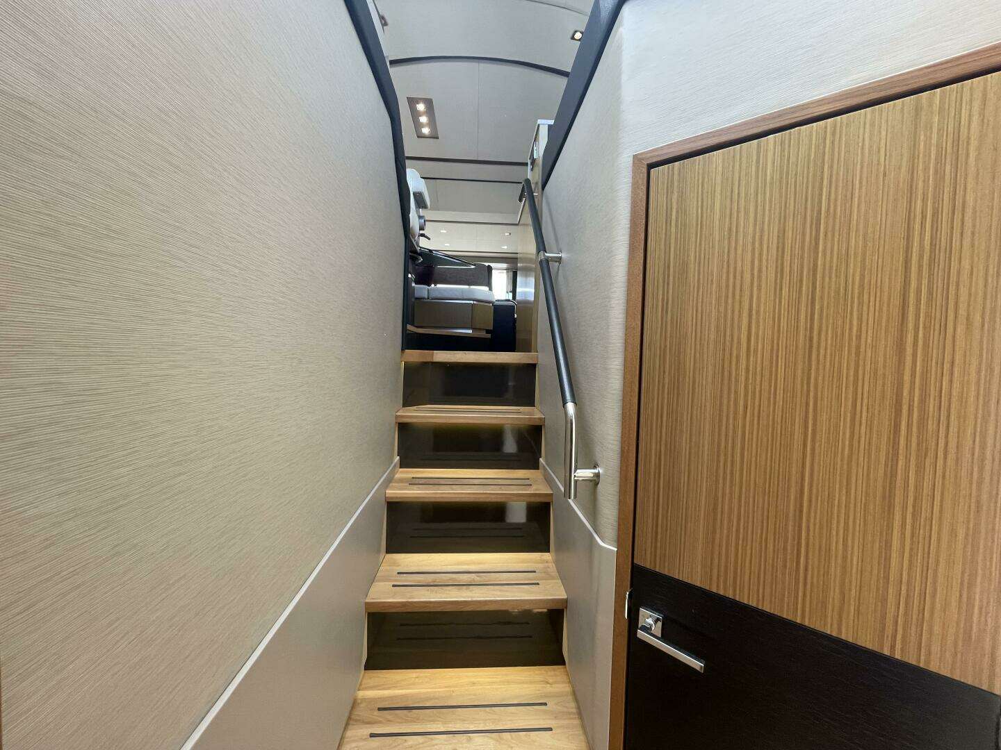 2017 Sea Ray L59 Fly - Image 21
