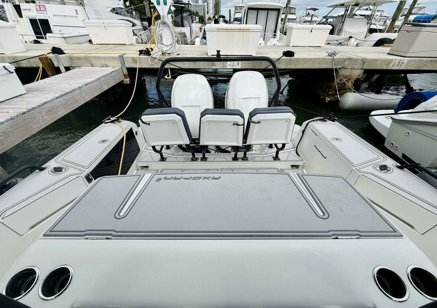 2021 Axopar 37 Sun Top - Image 16