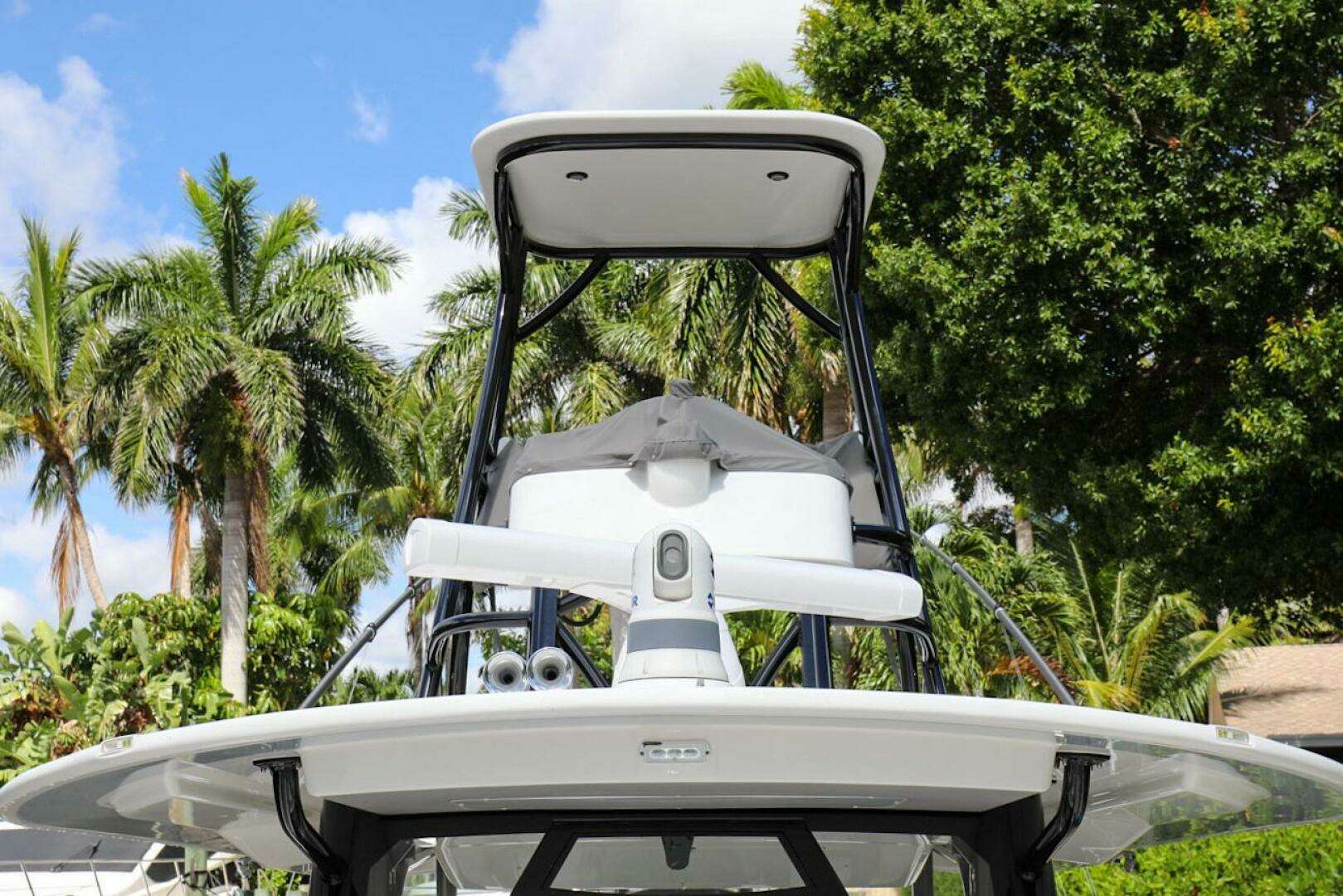 2020 Regulator 41 - Image 39