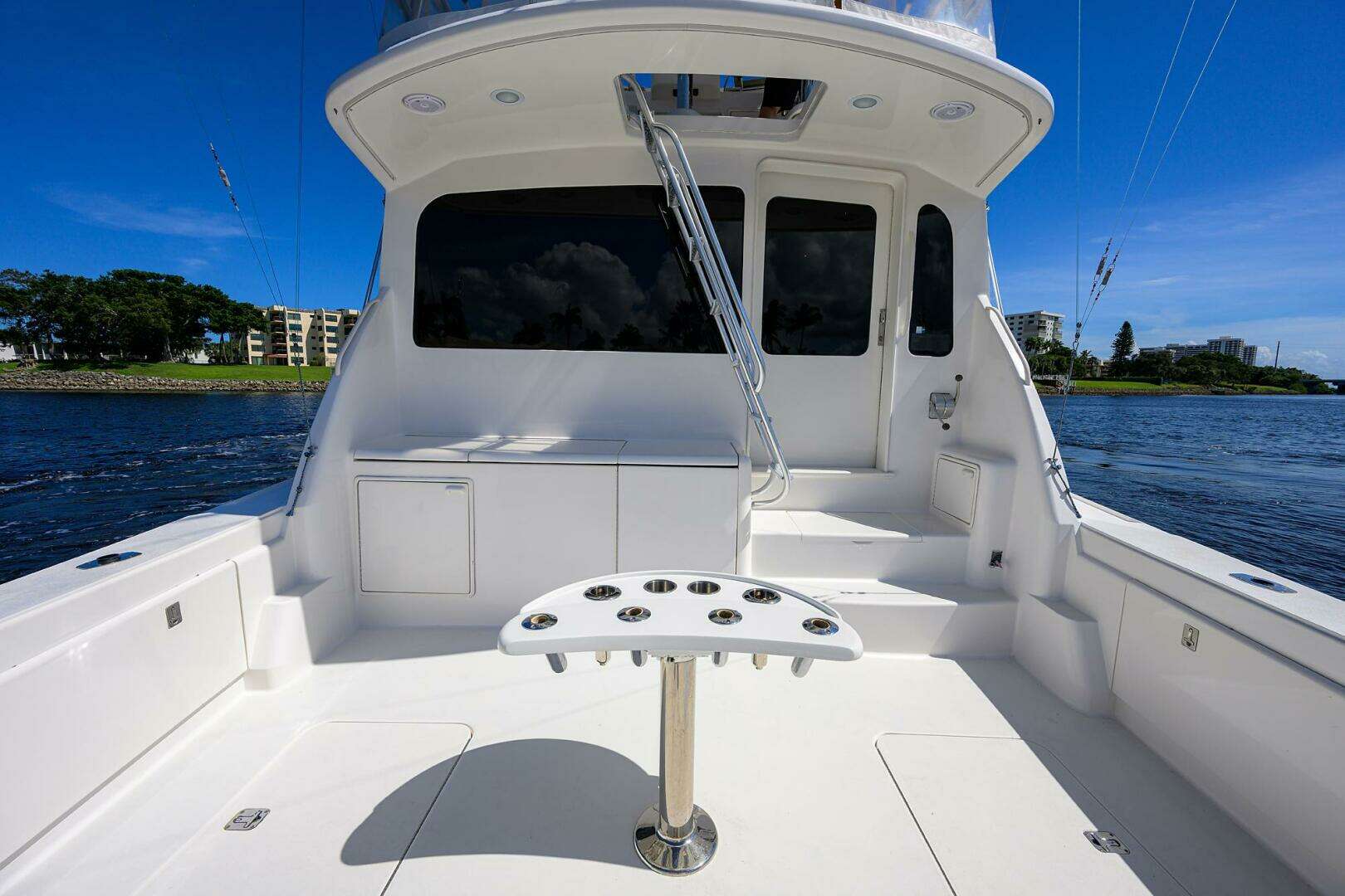 2004 Ocean Yachts 50 Super Sport - Image 21