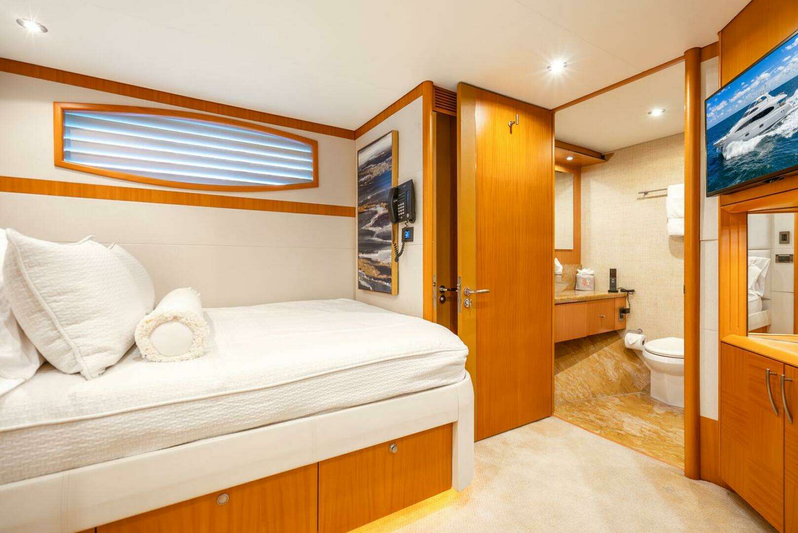2008 Lazzara Yachts 116 - Image 46