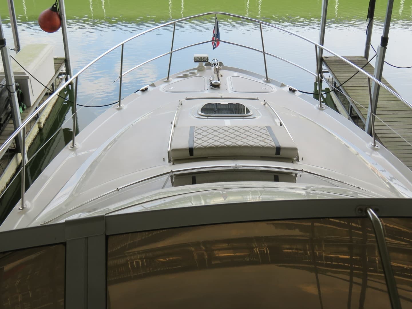 2007 Sea Ray 44 Sedan Bridge - Image 10