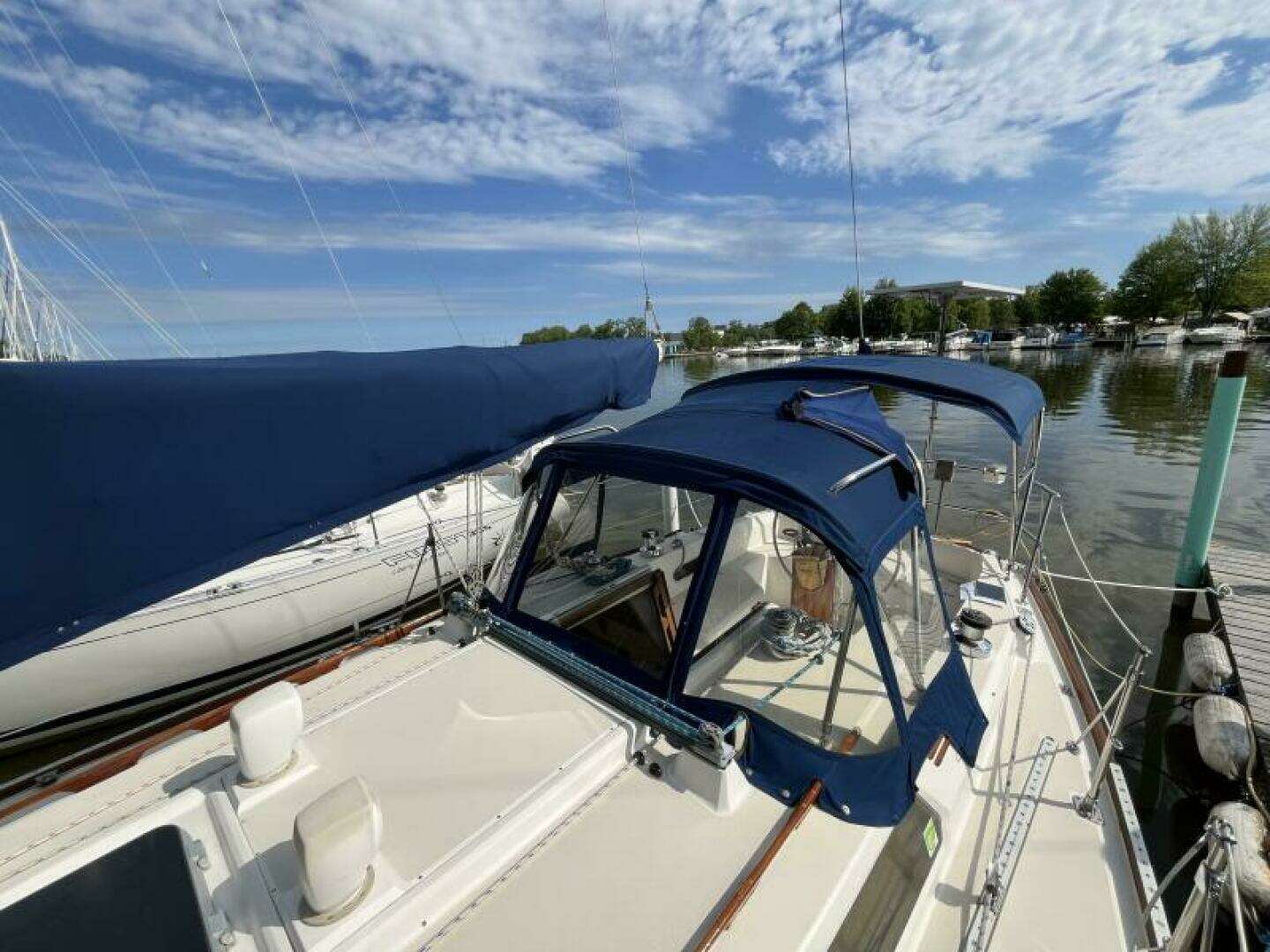 1988 Sabre 34 MkII - Image 52