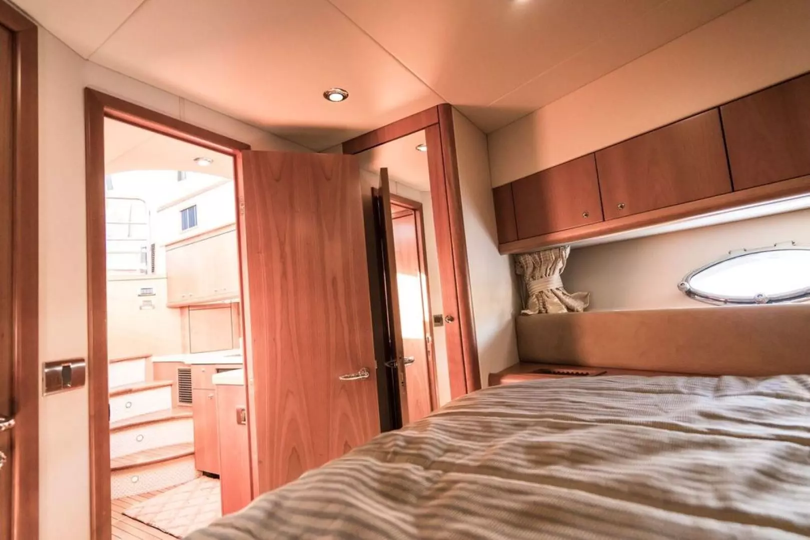 2010 Sunseeker Predator - Image 27