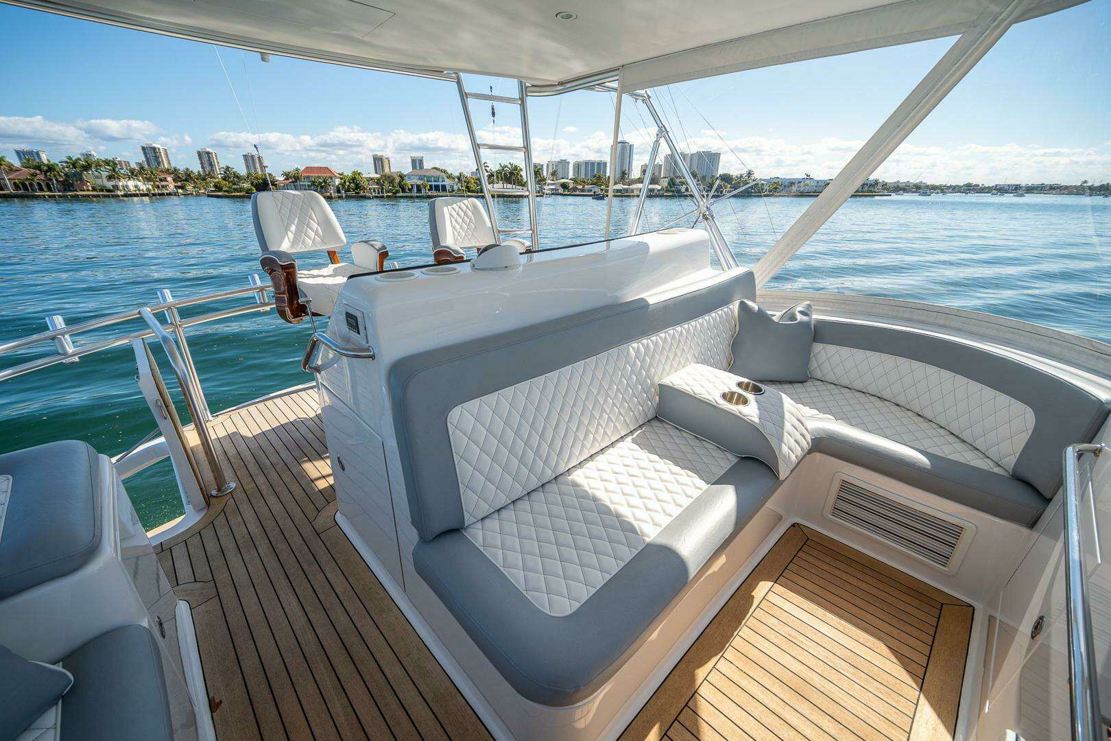 2009 Cabo 52 Flybridge - Image 28