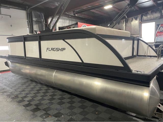 2026 Flagship E20LS - 9