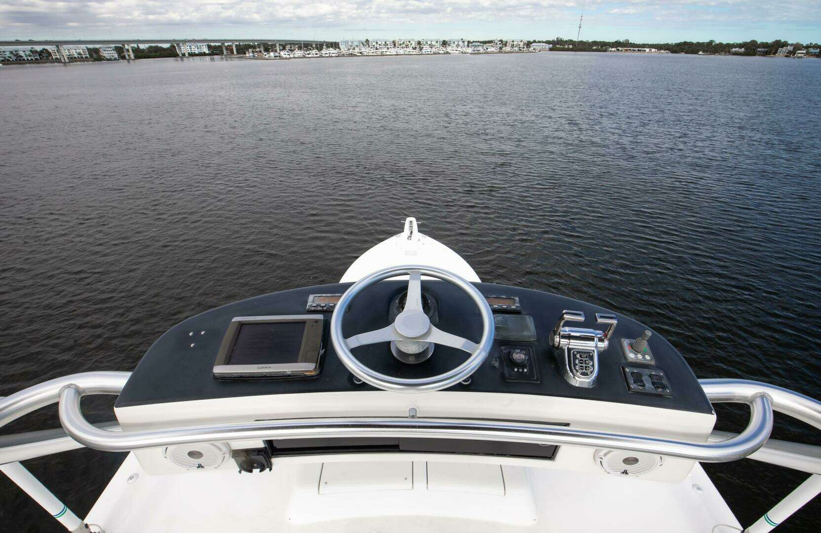 2007 Viking 68 Convertible - Image 23