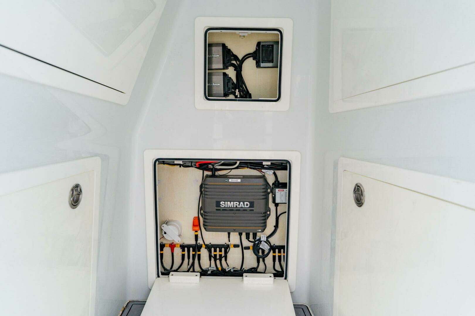 2024 Costa Custom 34 SV - Image 50