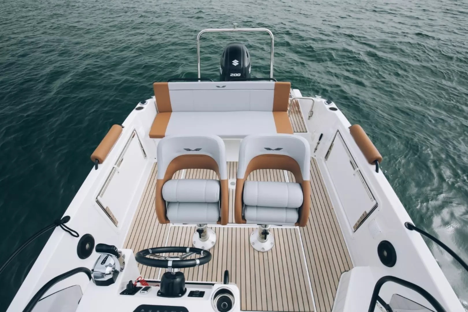 2026 Beneteau Flyer 7 Sundeck - Image 20