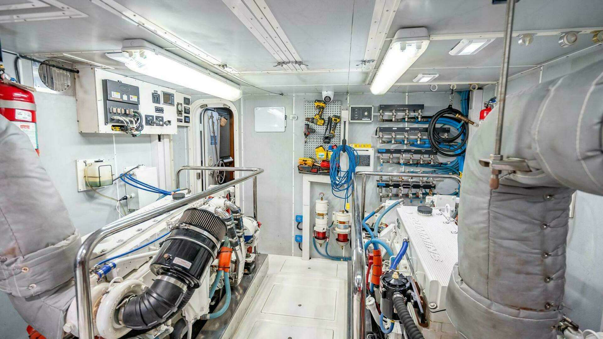 2009 Nordhavn 76 - Image 87