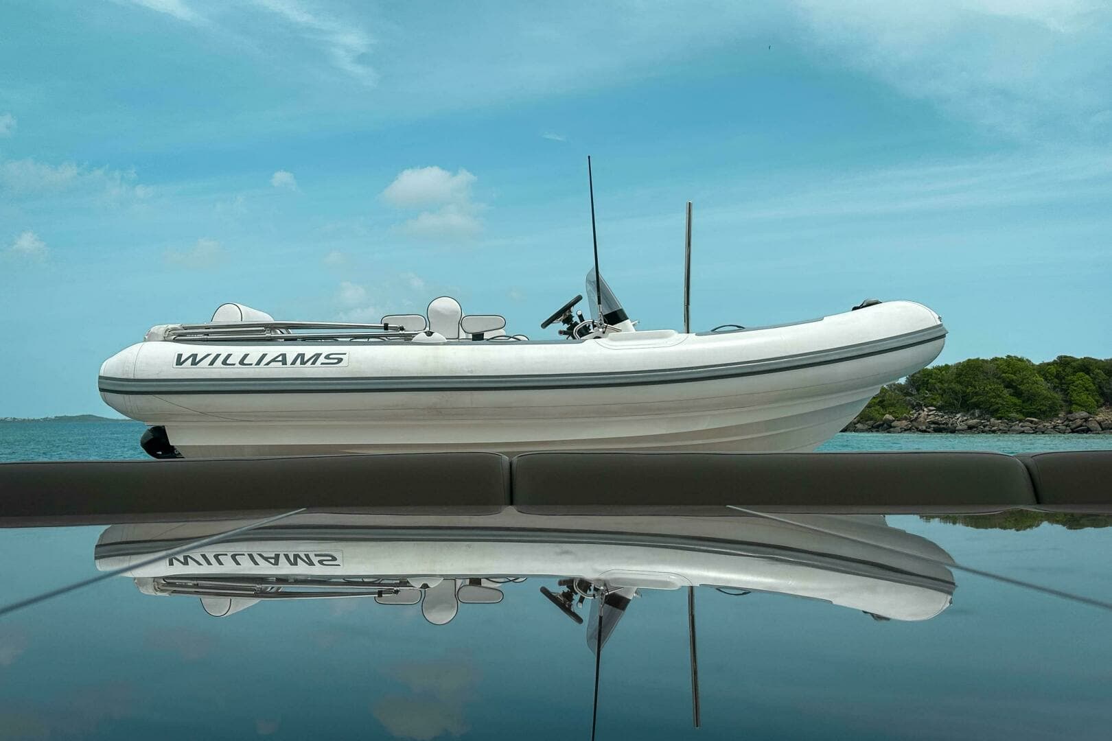 2021 Princess X95 - Image 23