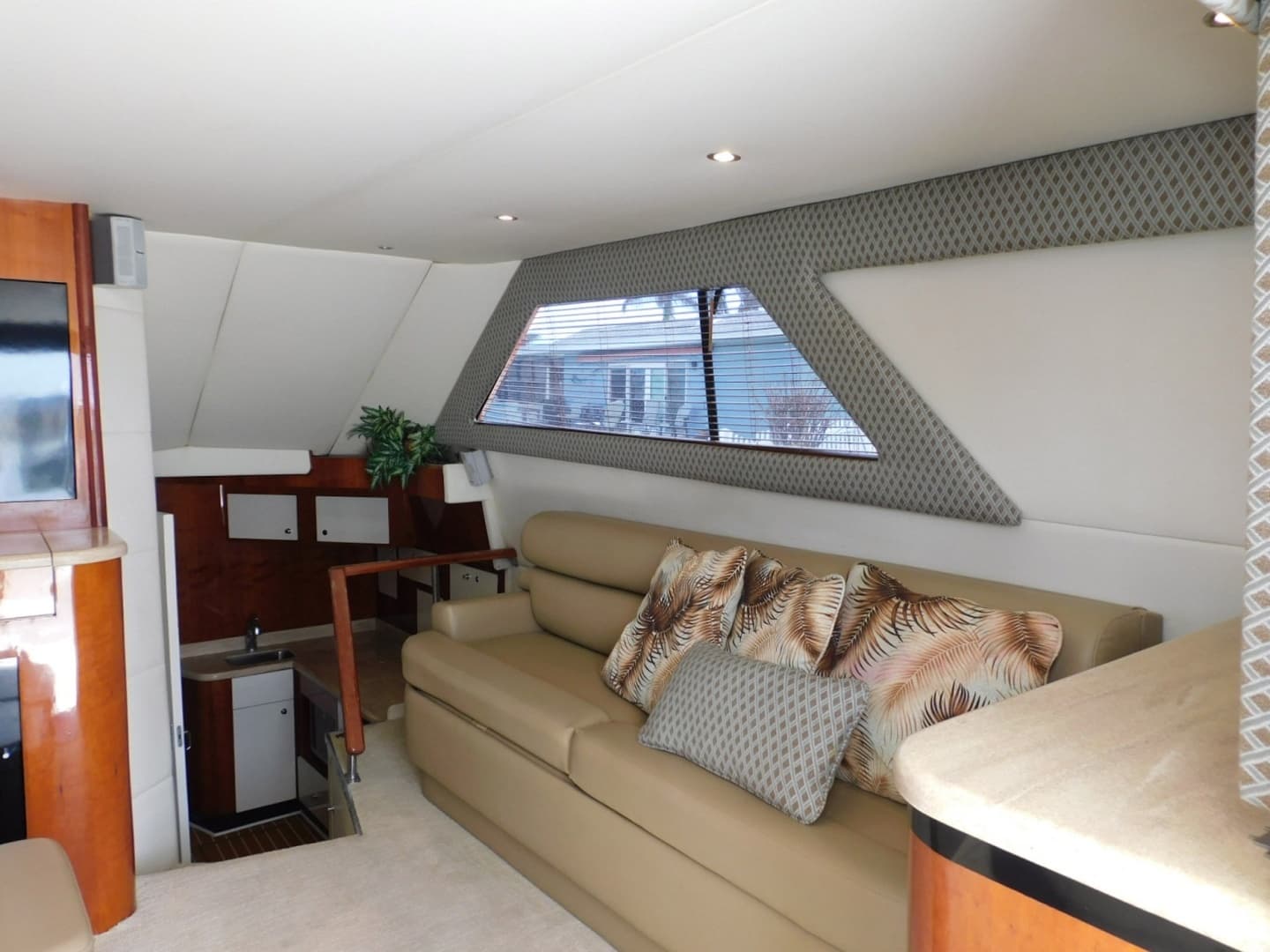 1987 Sea Ray 460 Convertible - Image 26