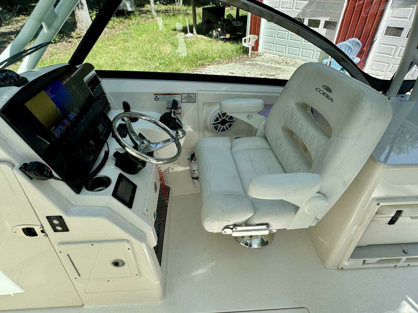 2022 Cobia 280 DC - Image 63
