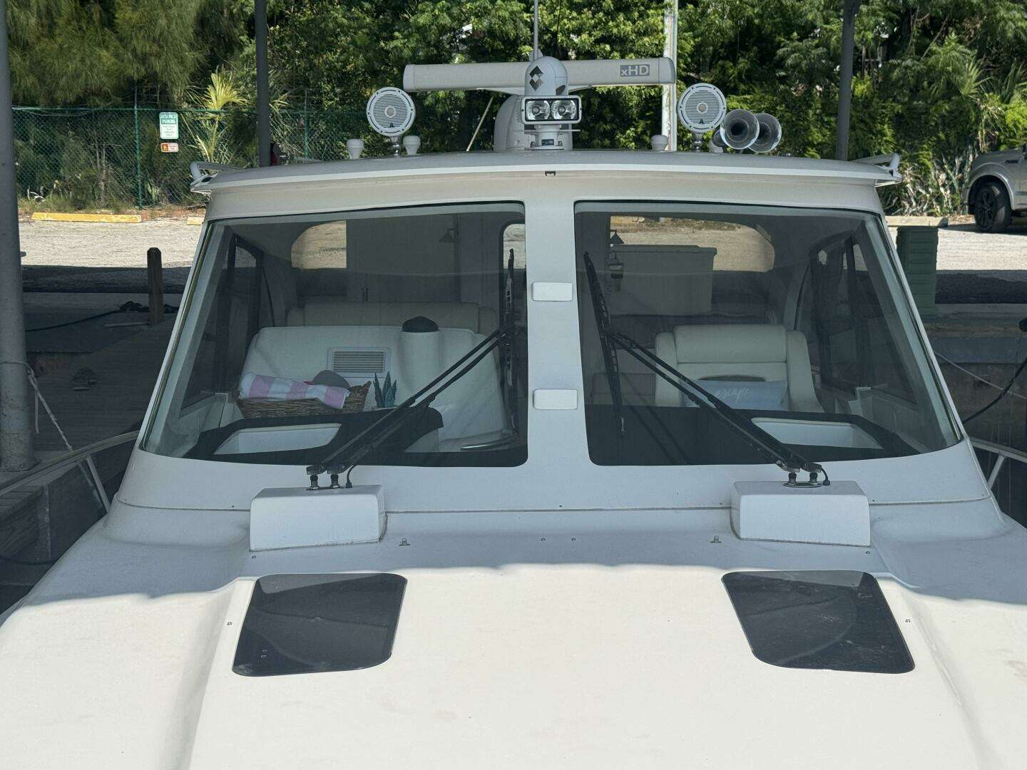2012 Intrepid 475 Sport Yacht Enclosed - Image 9