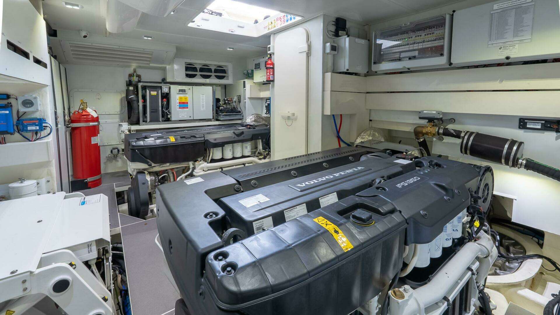 2024 Absolute Navetta 68 - Image 69
