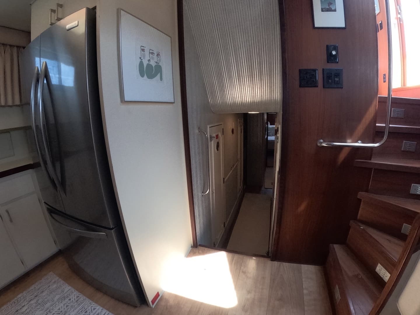 1987 Hatteras Motor Yacht - Image 18