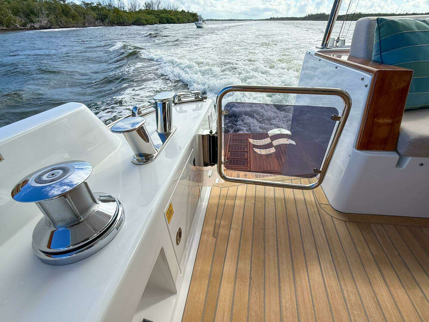 2023 Sirena 68 - Image 56