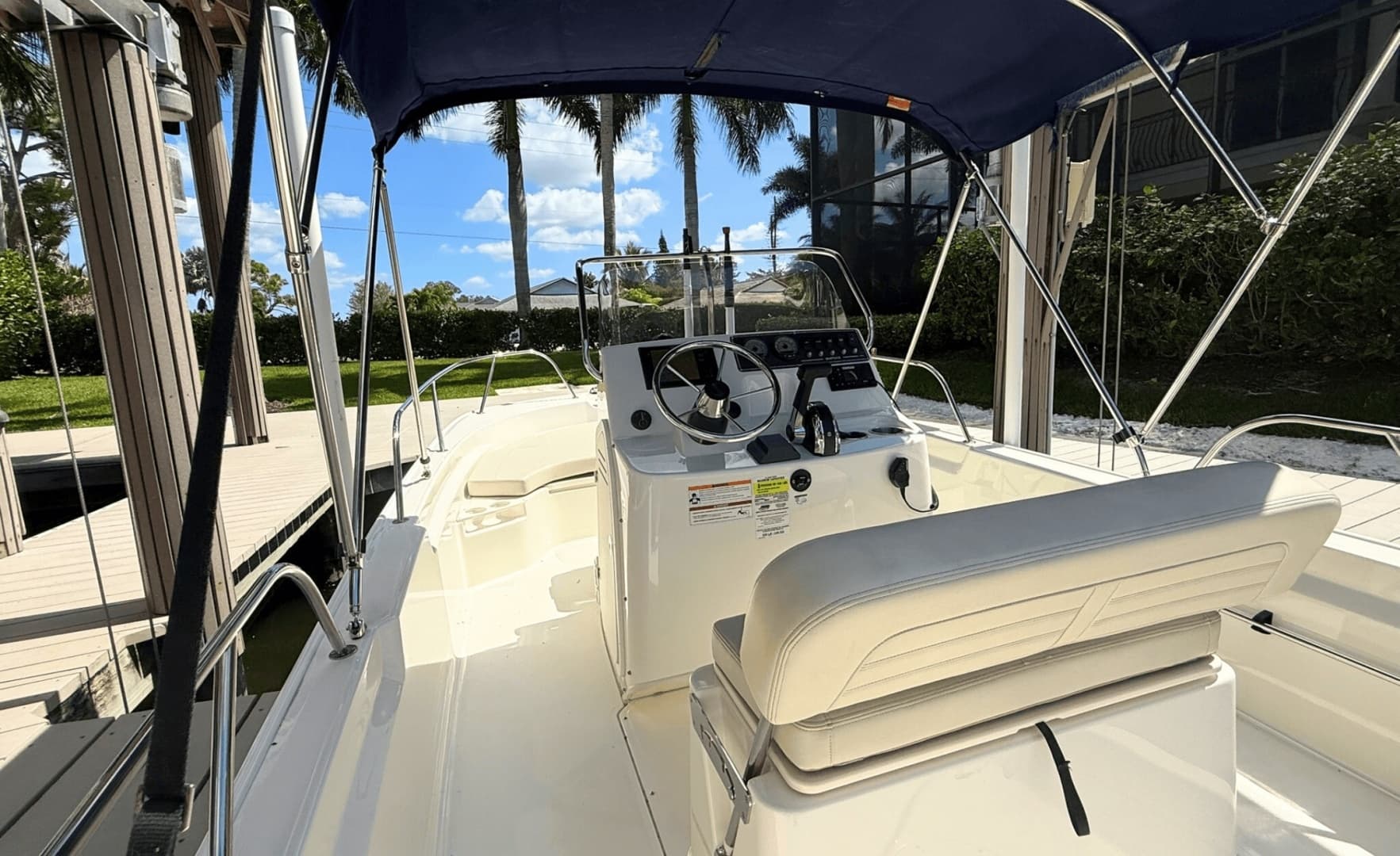 2023 Boston Whaler 190 Montauk - Image 27