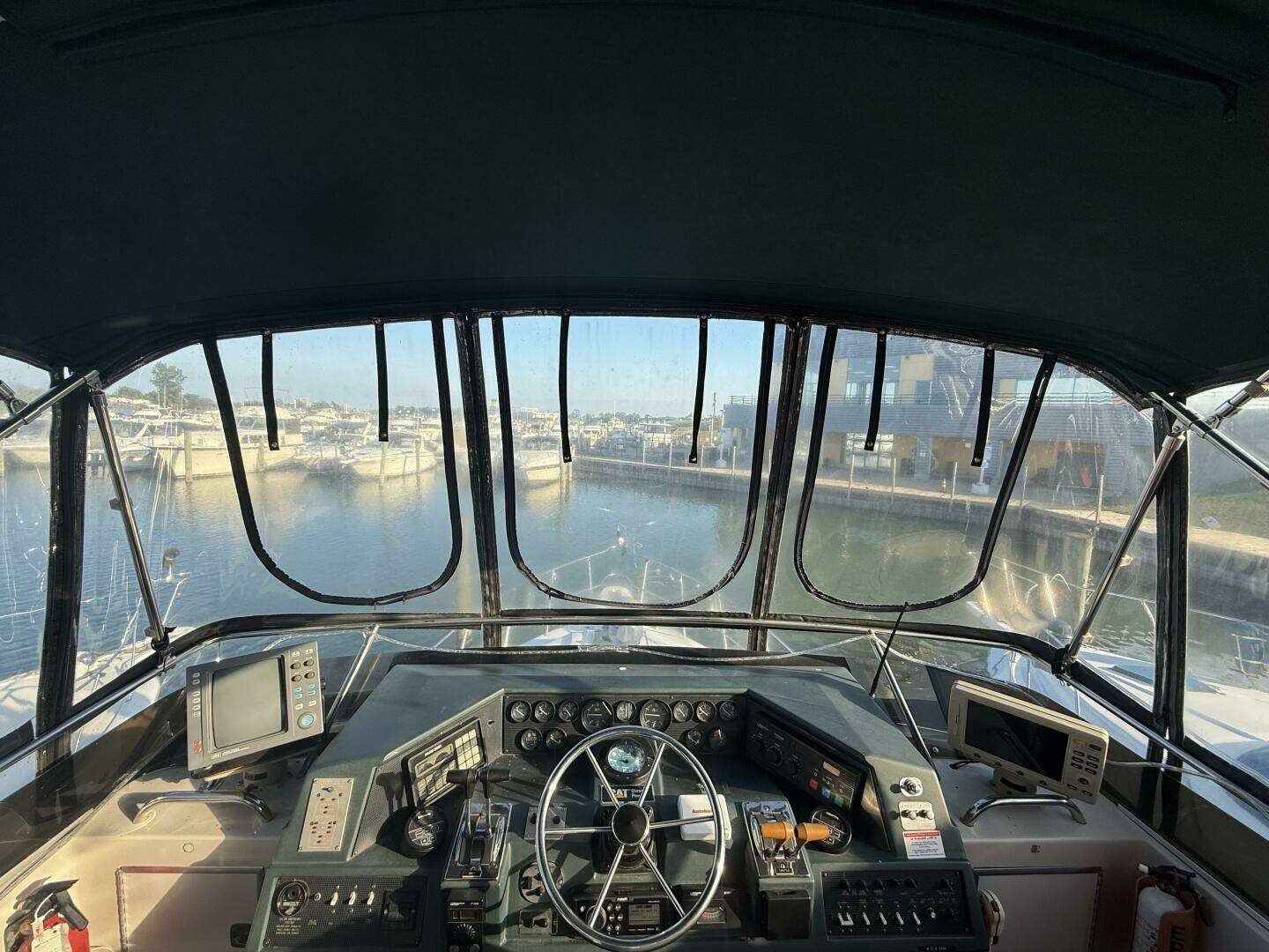 1988 Sea Ray 415 - Image 29