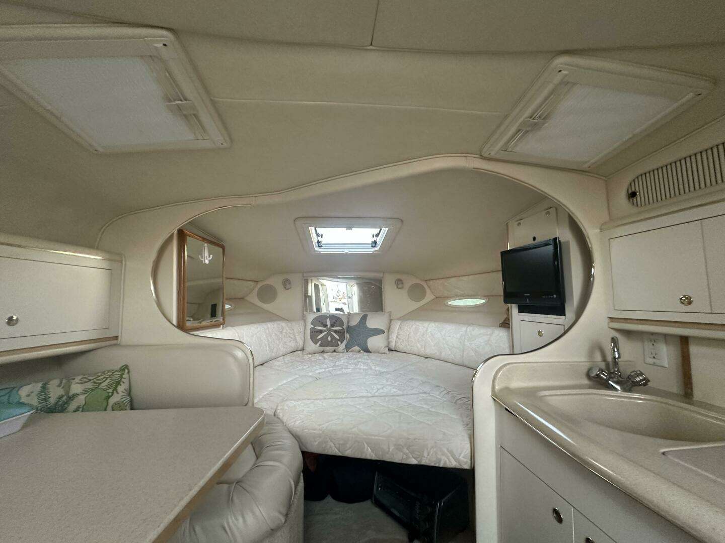 2000 Sea Ray 290 - Image 23