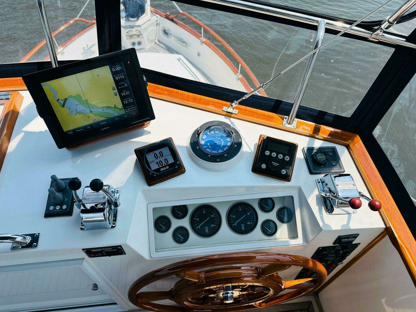 1998 Grand Banks 49 Classic - Image 110