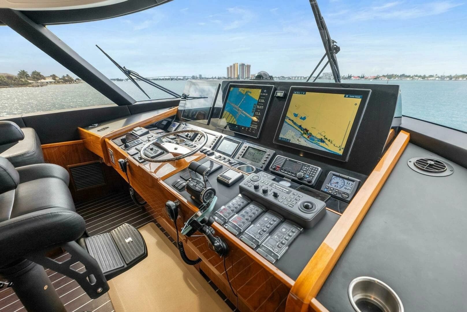 2022 Viking 68 Enclosed Bridge - Image 2