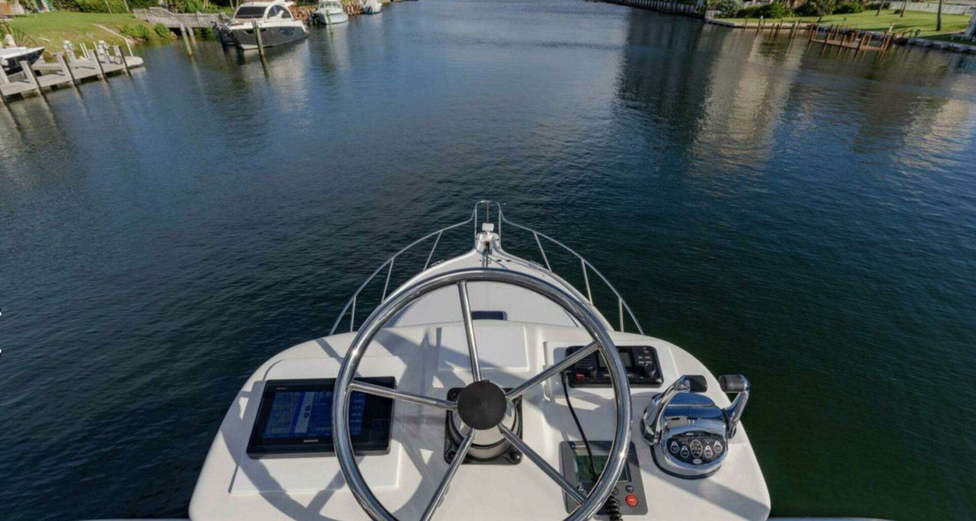 2004 Pursuit 3800 Express - Image 18