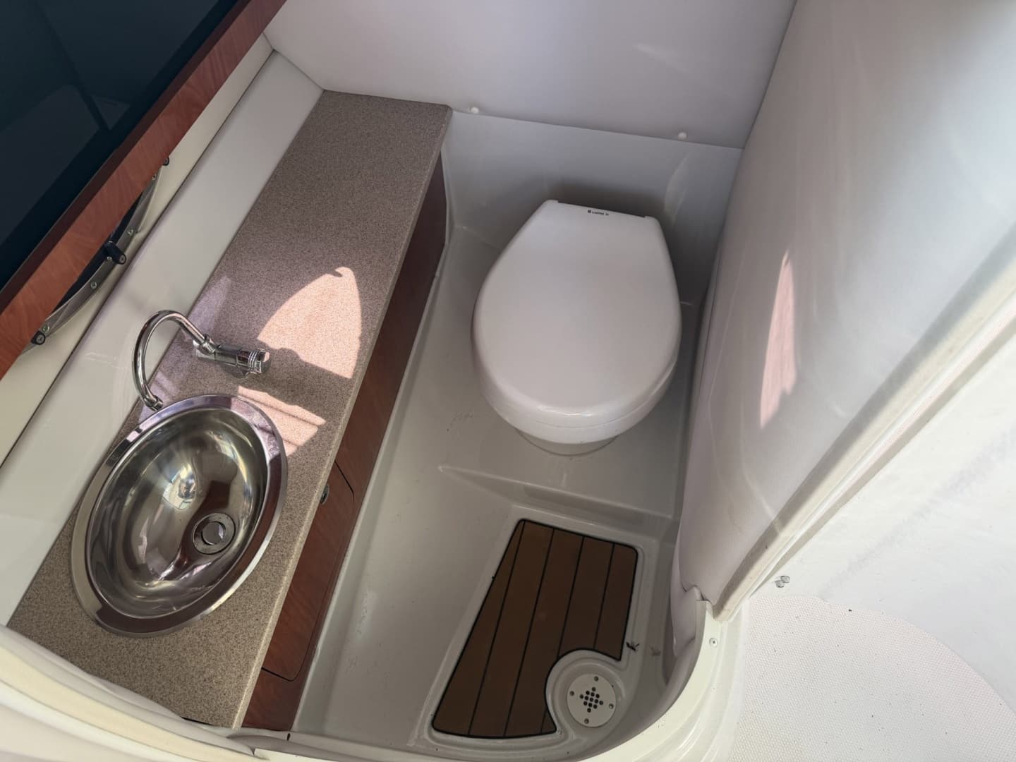 2013 Crownline 285 SS - Image 6