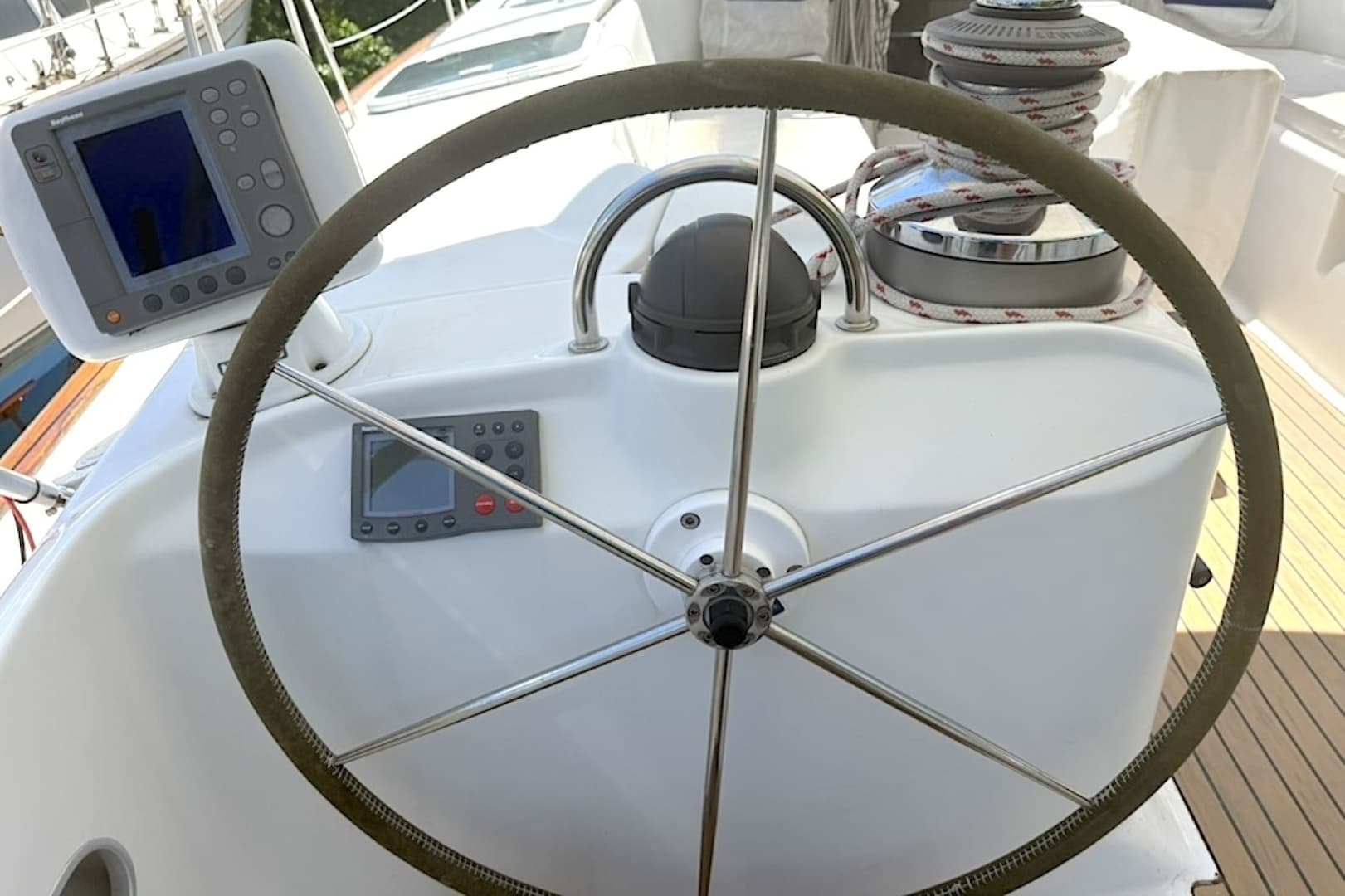 2001 Beneteau — - Image 20
